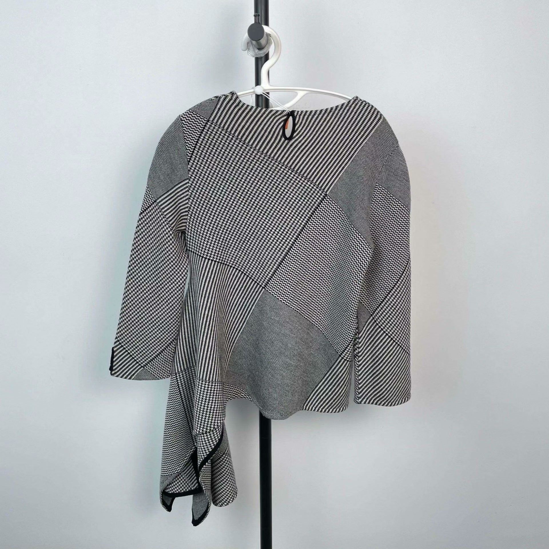 Dior Dior Wool Gray Sweater 36 Women Size S / US 4 / IT 40 - 2 Thumbnail
