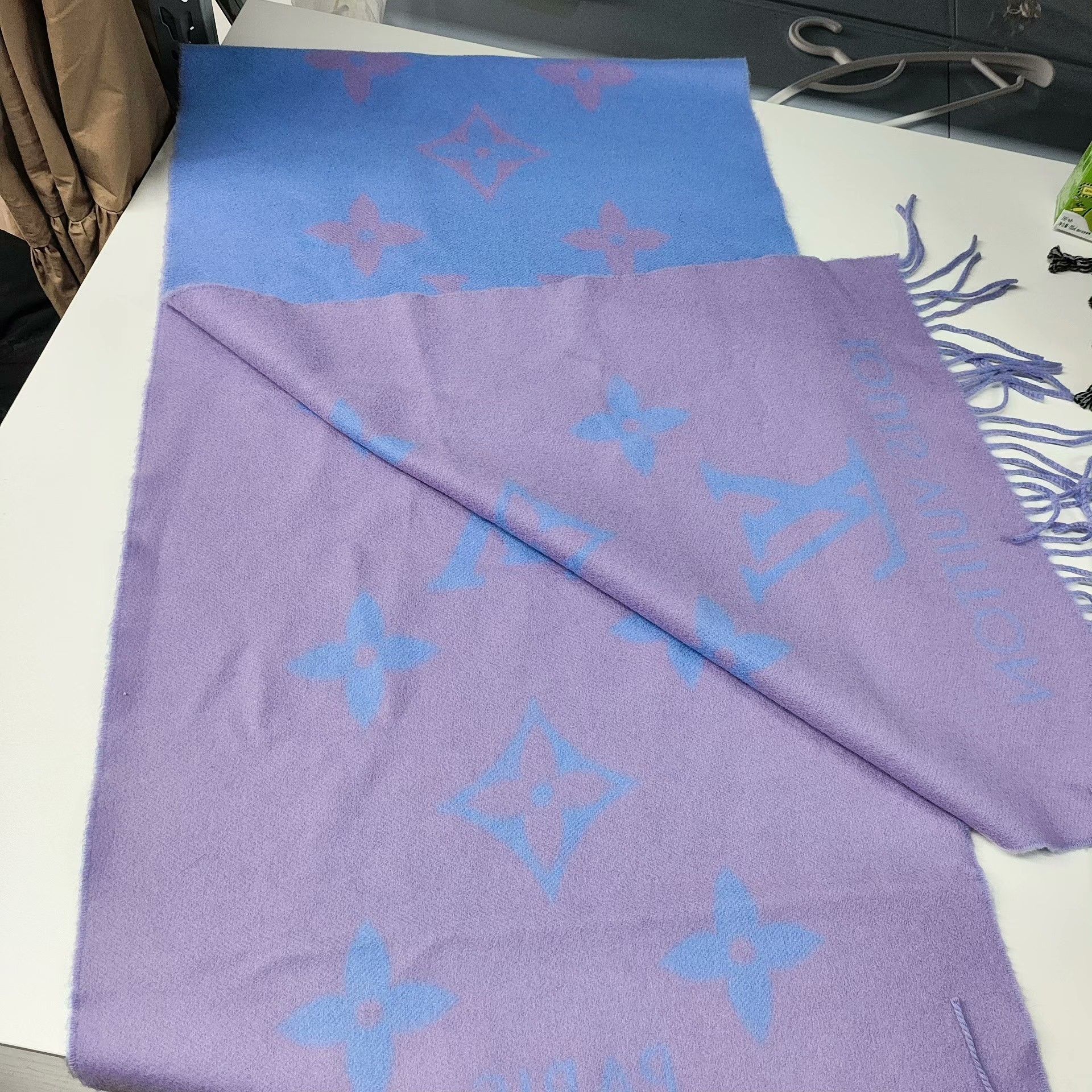 Louis Vuitton Louis Vuitton Multi Scarf M Men Size ONE SIZE - 2 Thumbnail