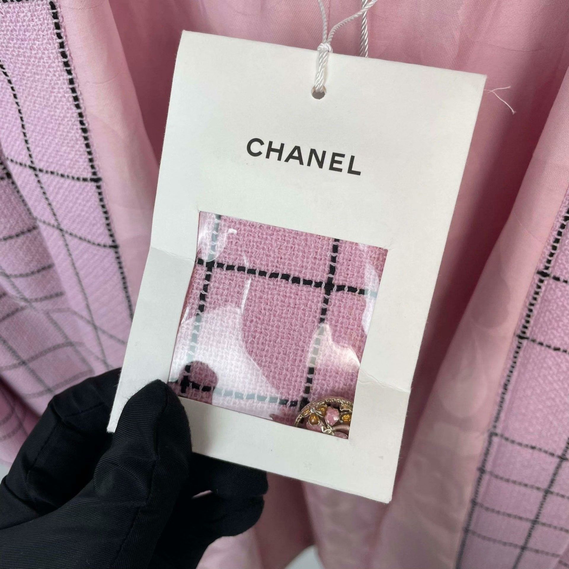 Chanel Chanel Pink Light Jacket 38 Men Size US S / EU 44-46 / 1 - 6 Thumbnail