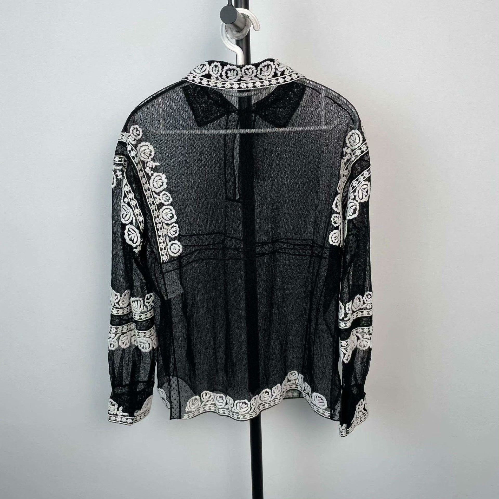 Dior Dior Black Button Up 38 Women Size S / US 4 / IT 40 - 2 Thumbnail