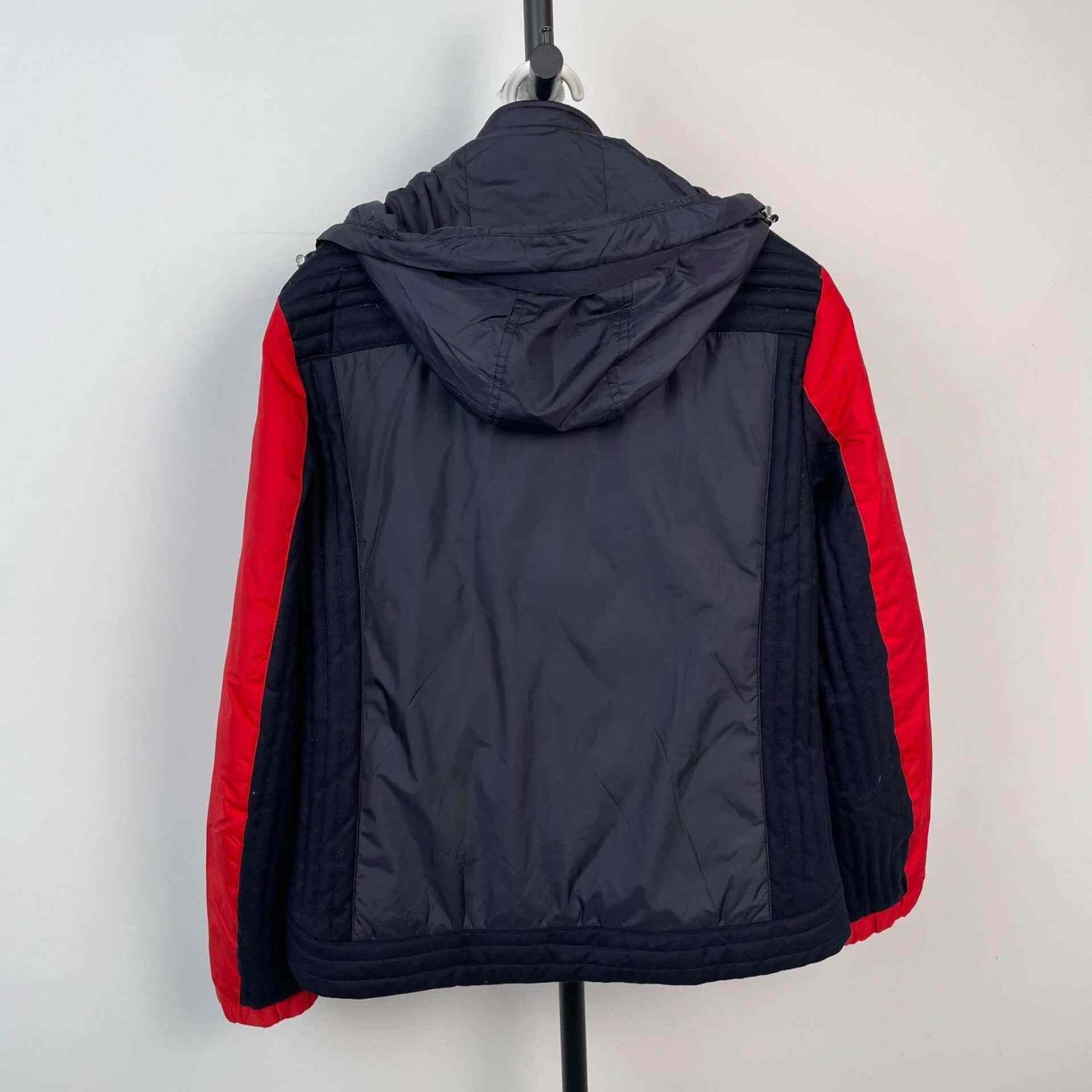 Moncler Moncler Down Red Down Jacket XS Women Size XS / US 0-2 / IT 36-38 - 2 Thumbnail