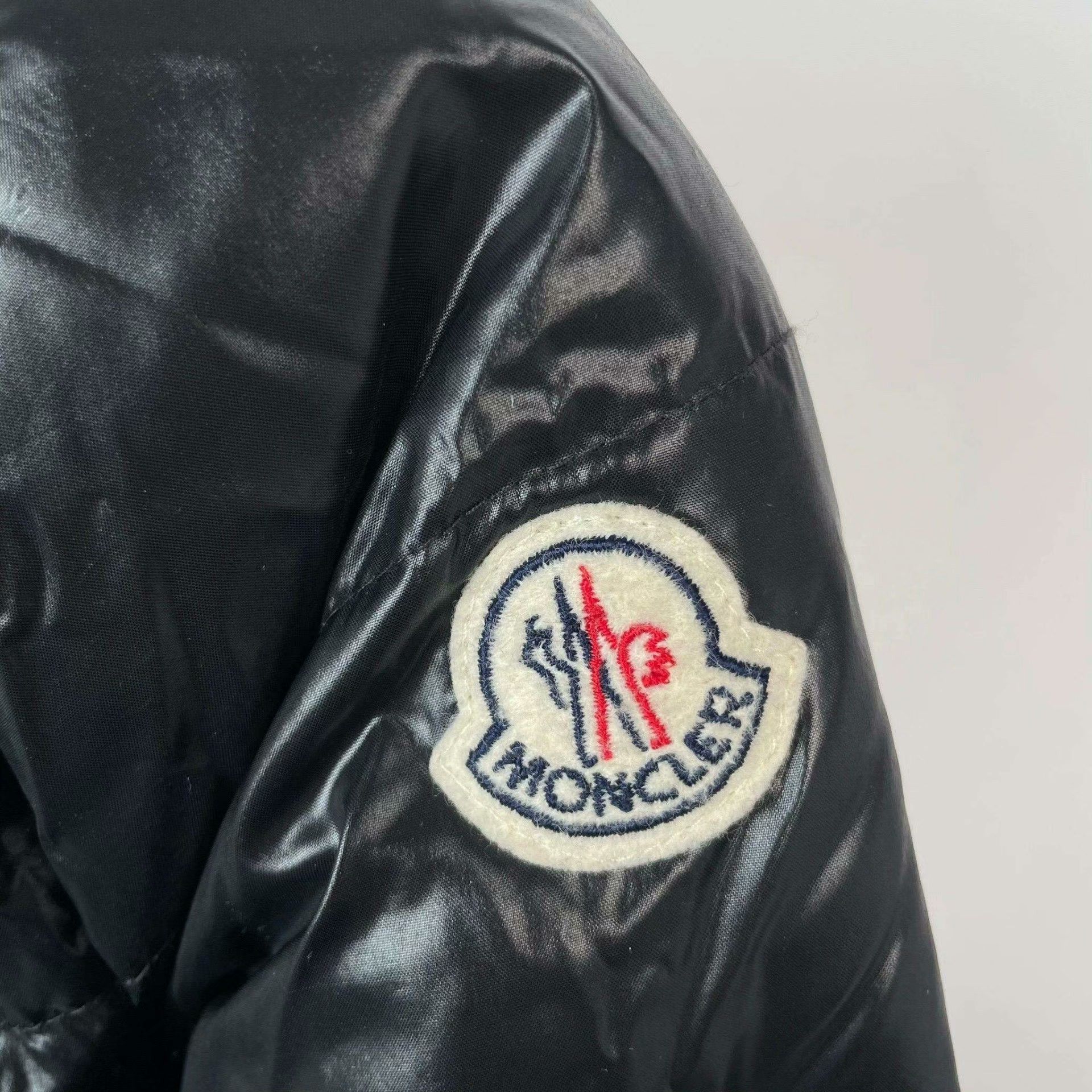 Moncler Moncler Down Black Down Jacket S Women Size S / US 4 / IT 40 - 3 Thumbnail