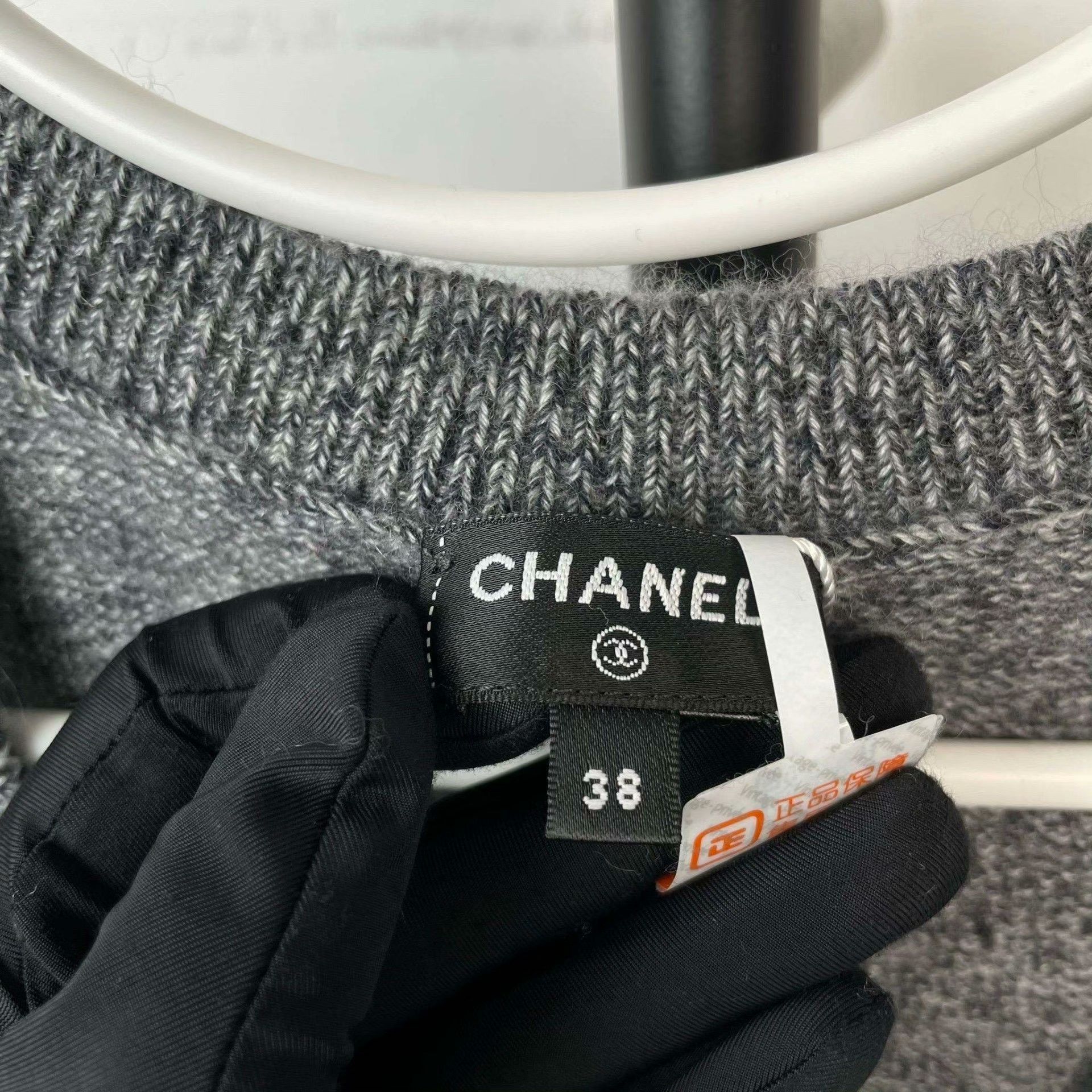 Chanel Chanel Knit Gray Tank Top 38 Women Size S / US 4 / IT 40 - 3 Thumbnail