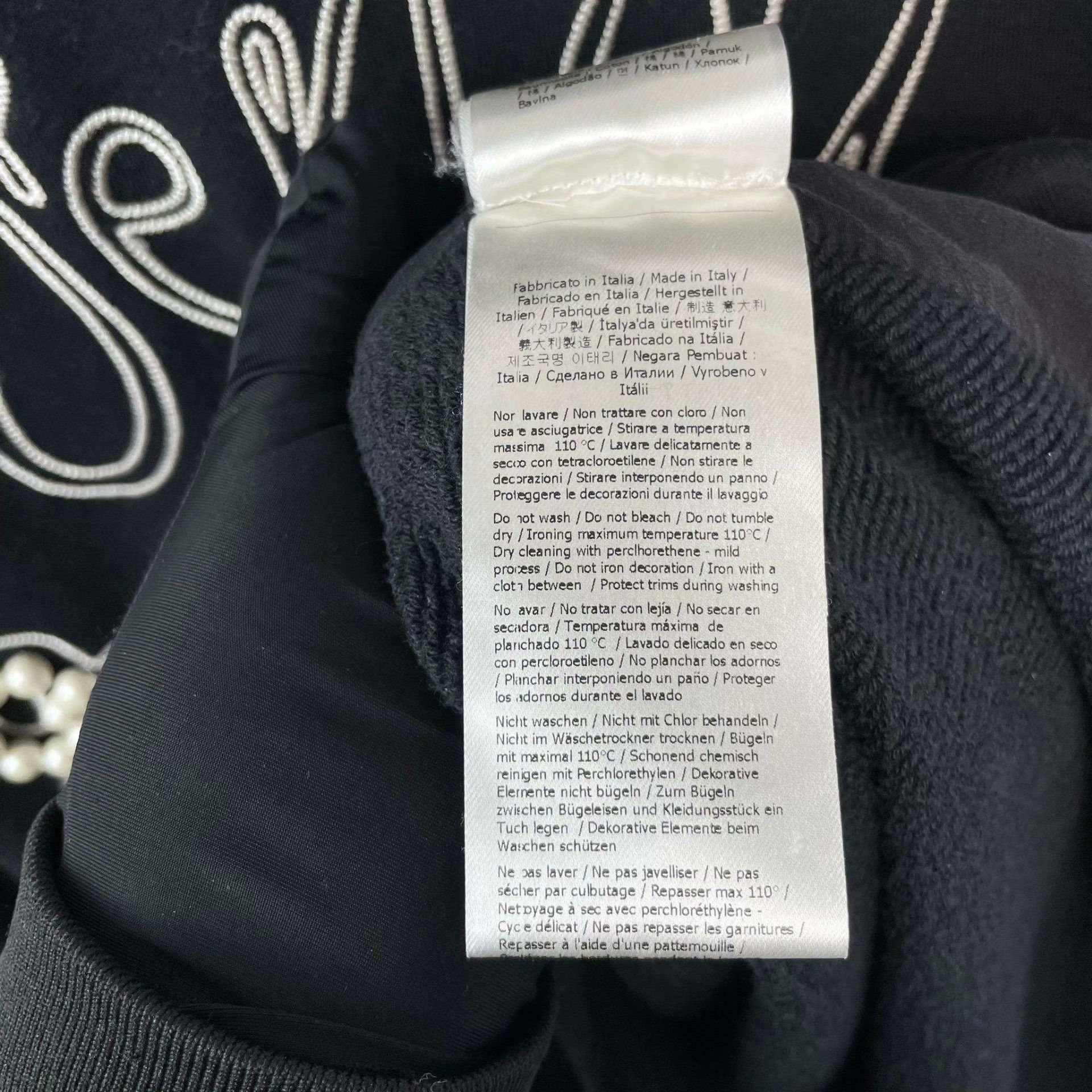 Fendi Fendi Cotton Long Black Hoodie XS Women Size XS / US 0-2 / IT 36-38 - 8 Thumbnail