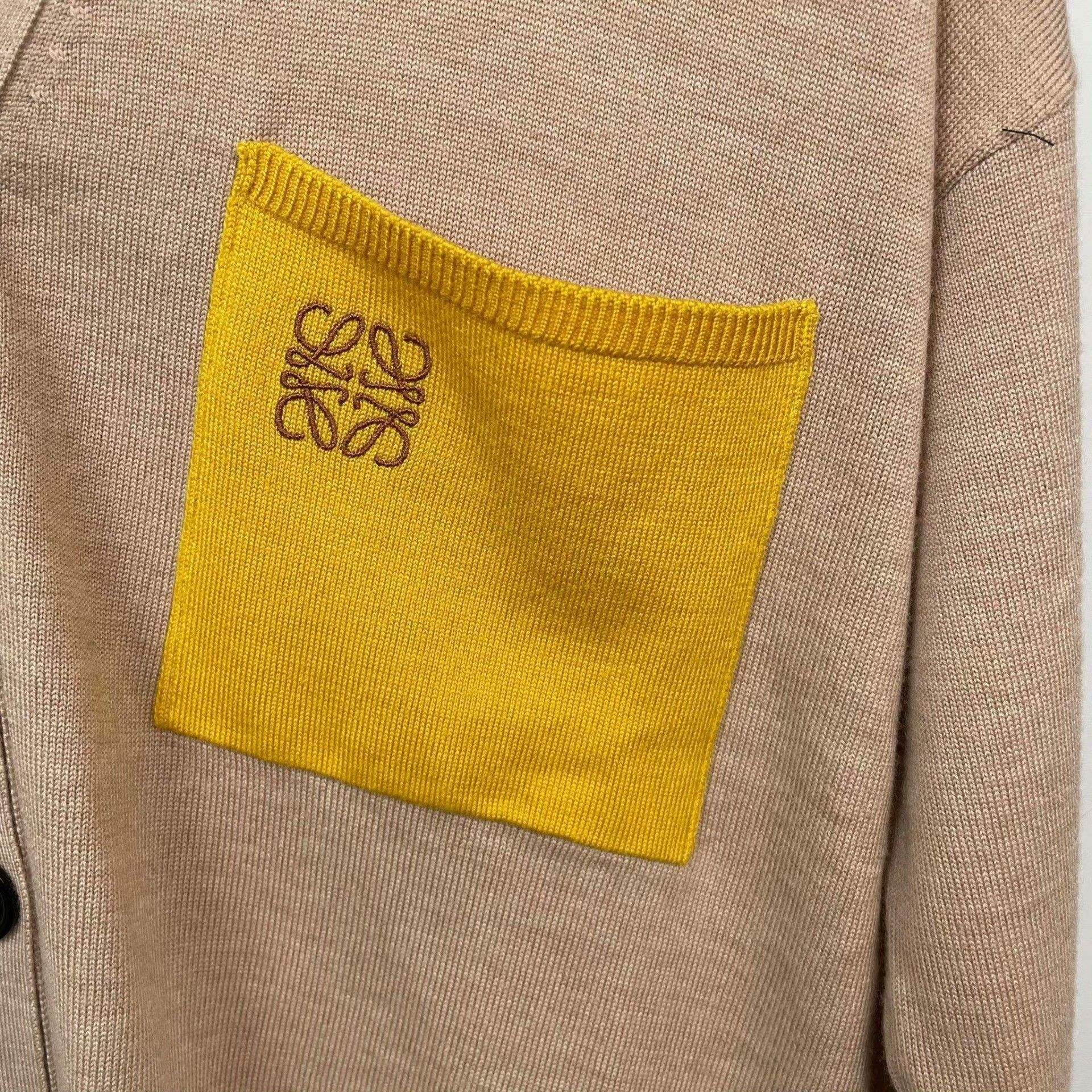Loewe Loewe Retro Embroidered Sweater XS Women Size XS / US 0-2 / IT 36-38 - 3 Thumbnail