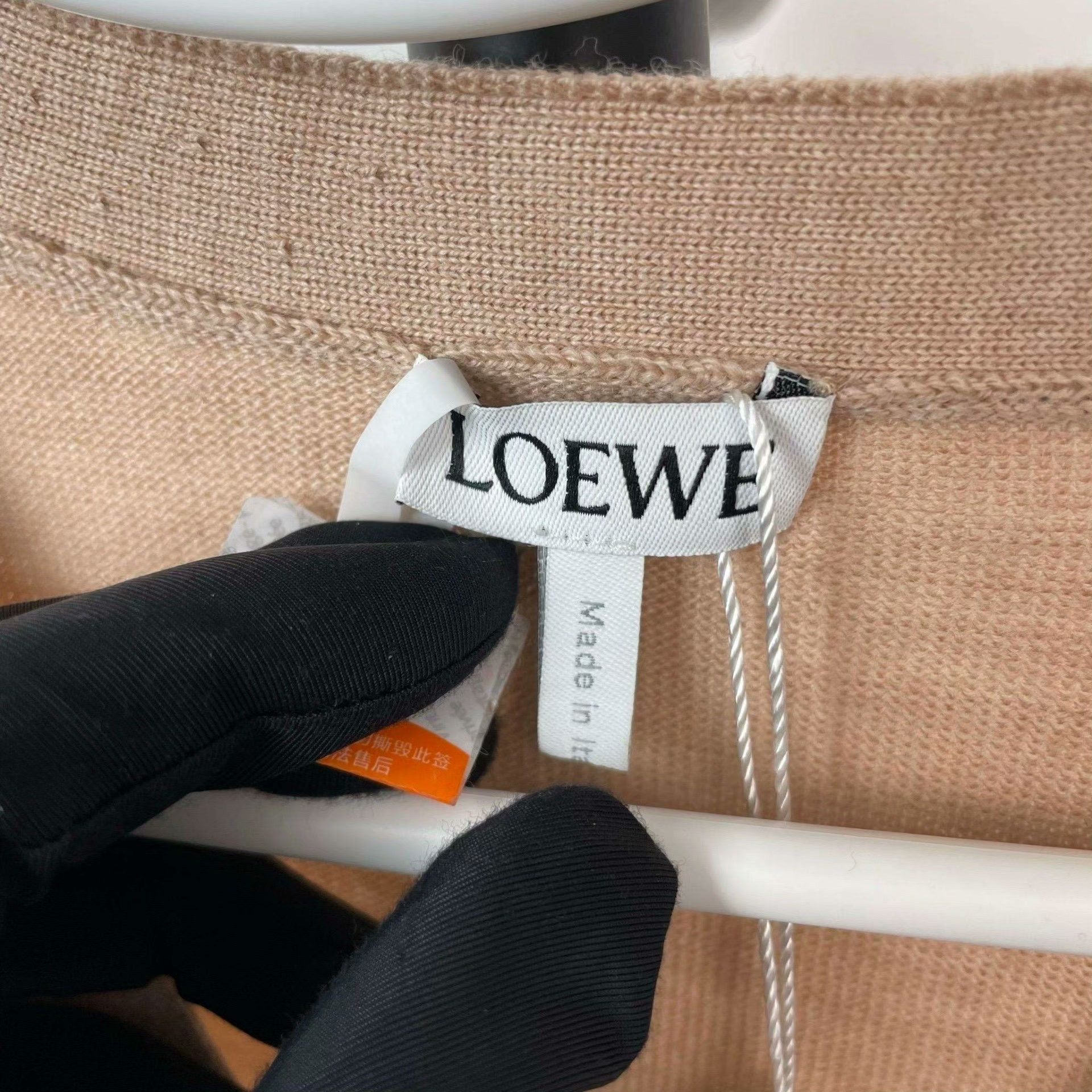 Loewe Loewe Retro Embroidered Sweater XS Women Size XS / US 0-2 / IT 36-38 - 4 Thumbnail