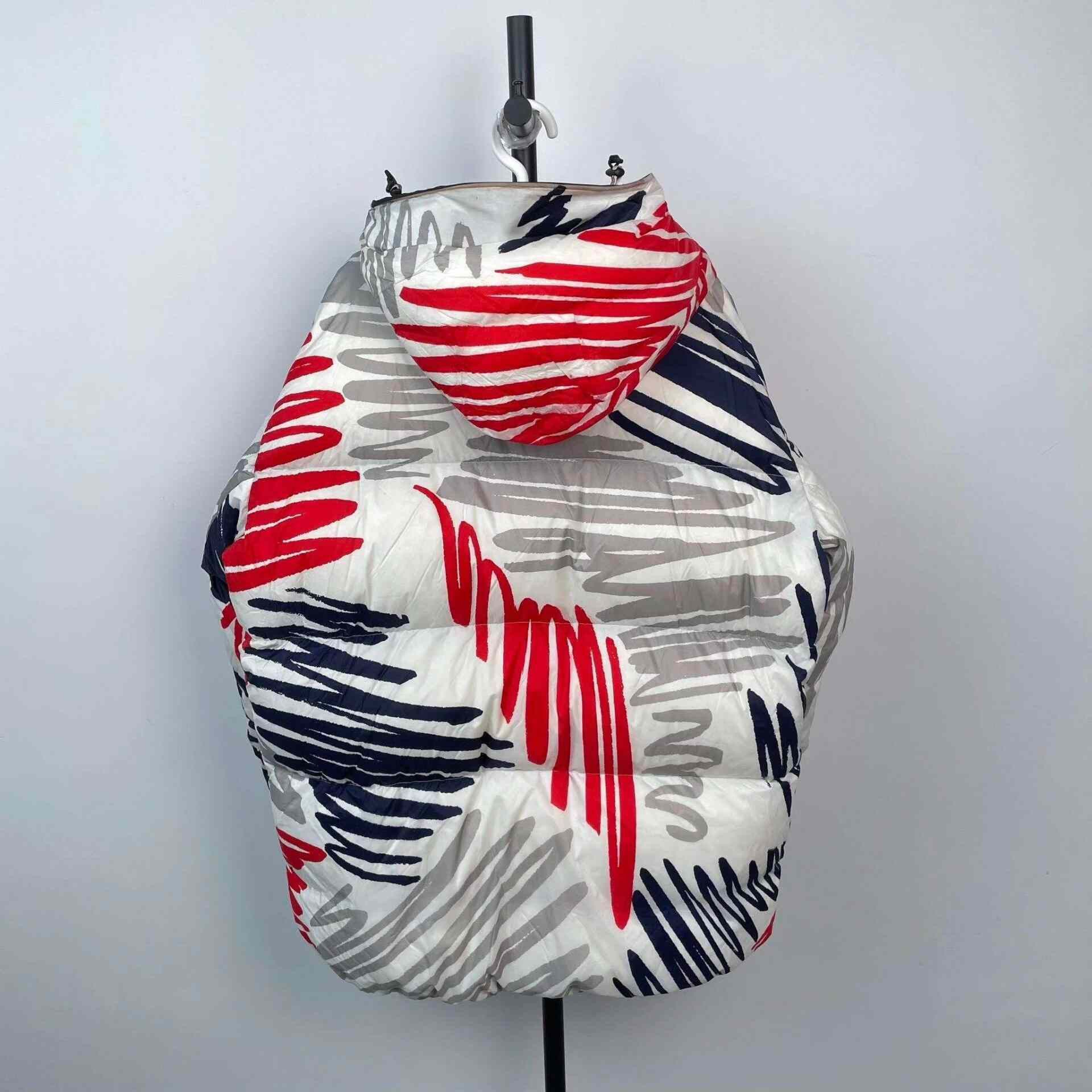 Moncler Moncler Collab Printed Down Jacket M Women Size M / US 6-8 / IT 42-44 - 2 Thumbnail
