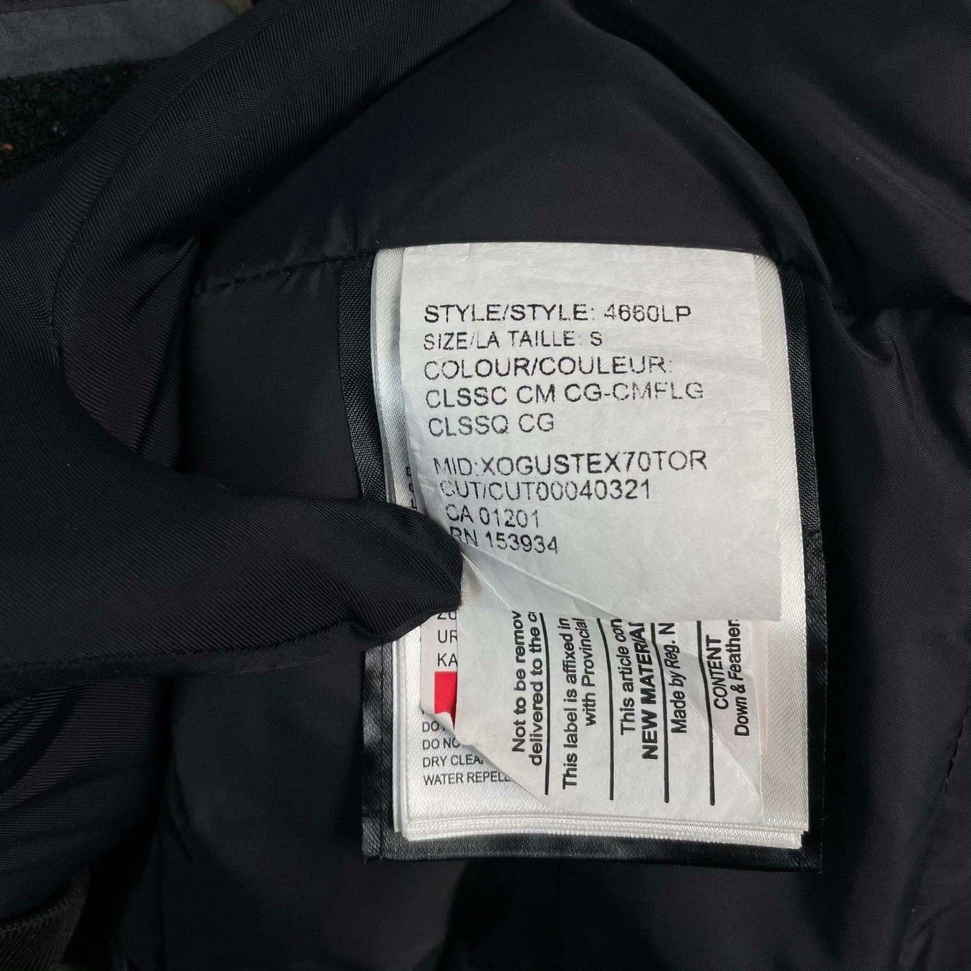Canada Goose Canada Goose Down Camo Heavy Coat S Men Size US S / EU 44-46 / 1 - 5 Thumbnail