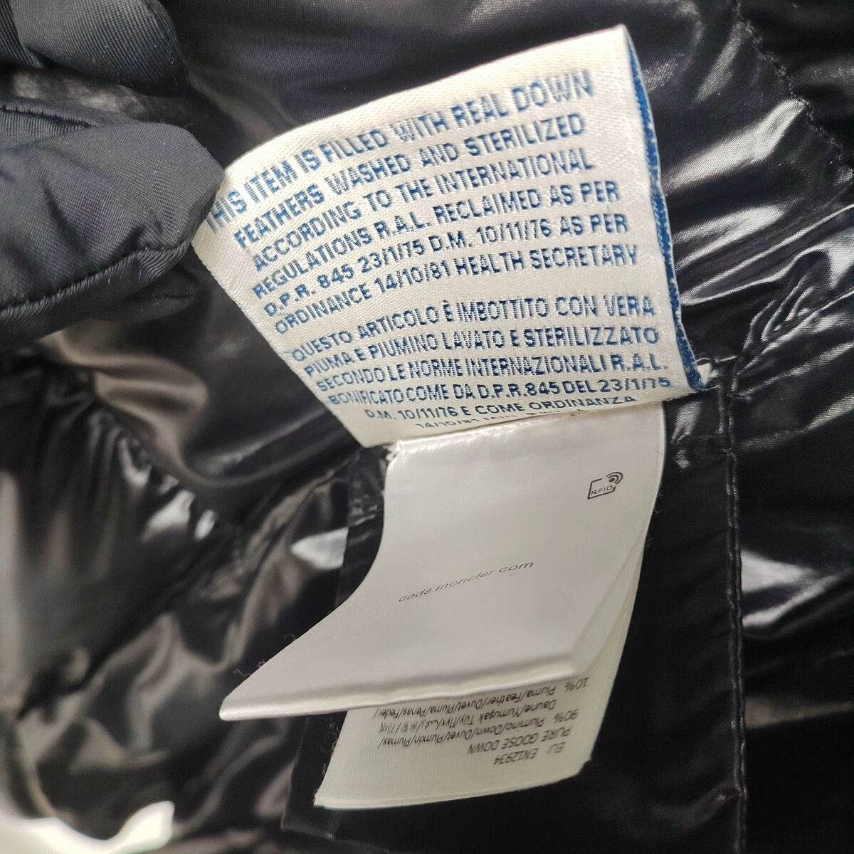 Moncler Moncler Down Black Down Jacket S Women Size S / US 4 / IT 40 - 5 Thumbnail