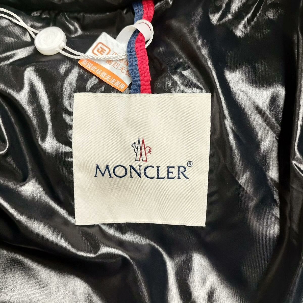 Moncler Moncler Velvet Down Pink Down Jacket S Women Size S / US 4 / IT 40 - 4 Thumbnail