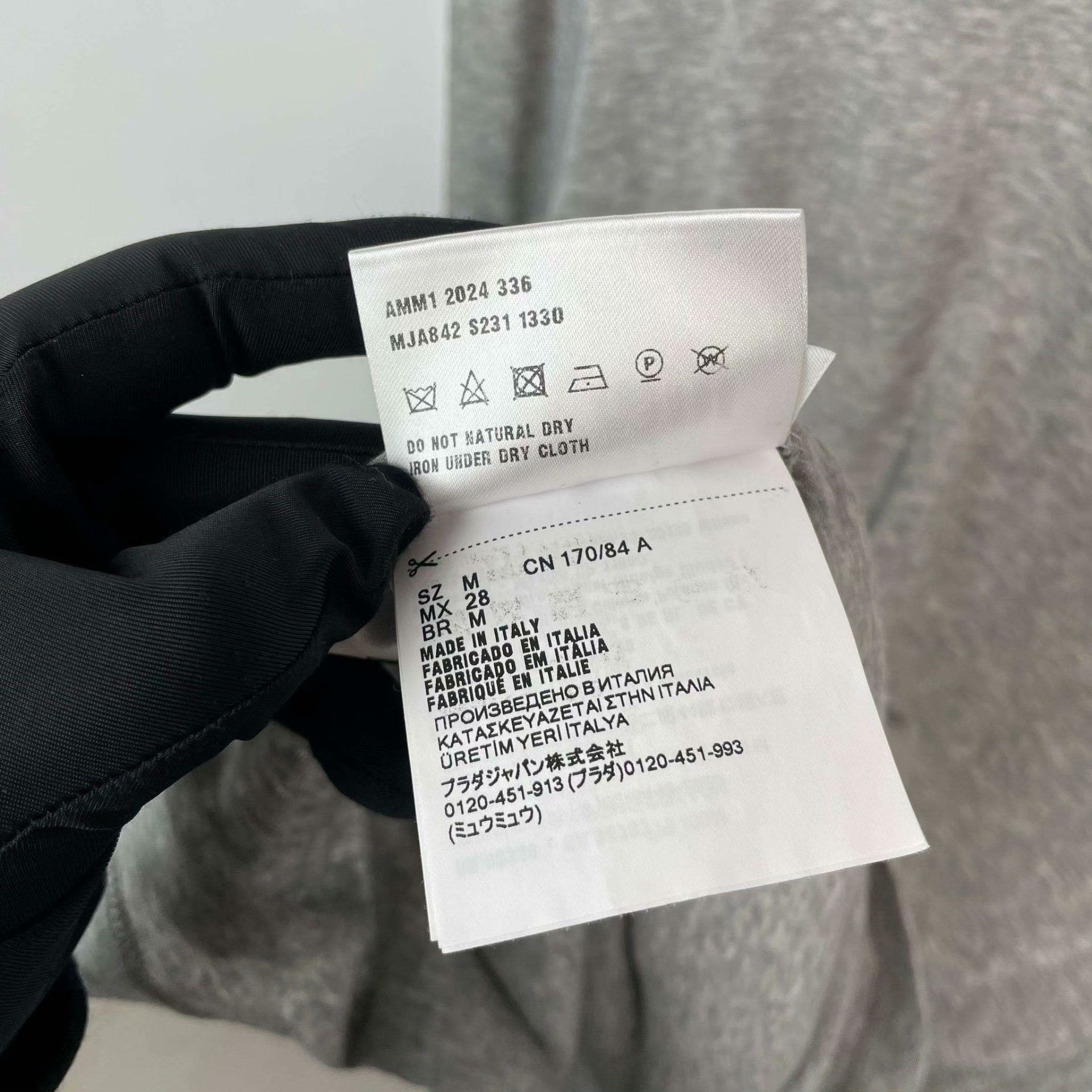 Miu Miu Miu Miu T-Shirt M Women Size M / US 6-8 / IT 42-44 - 8 Thumbnail