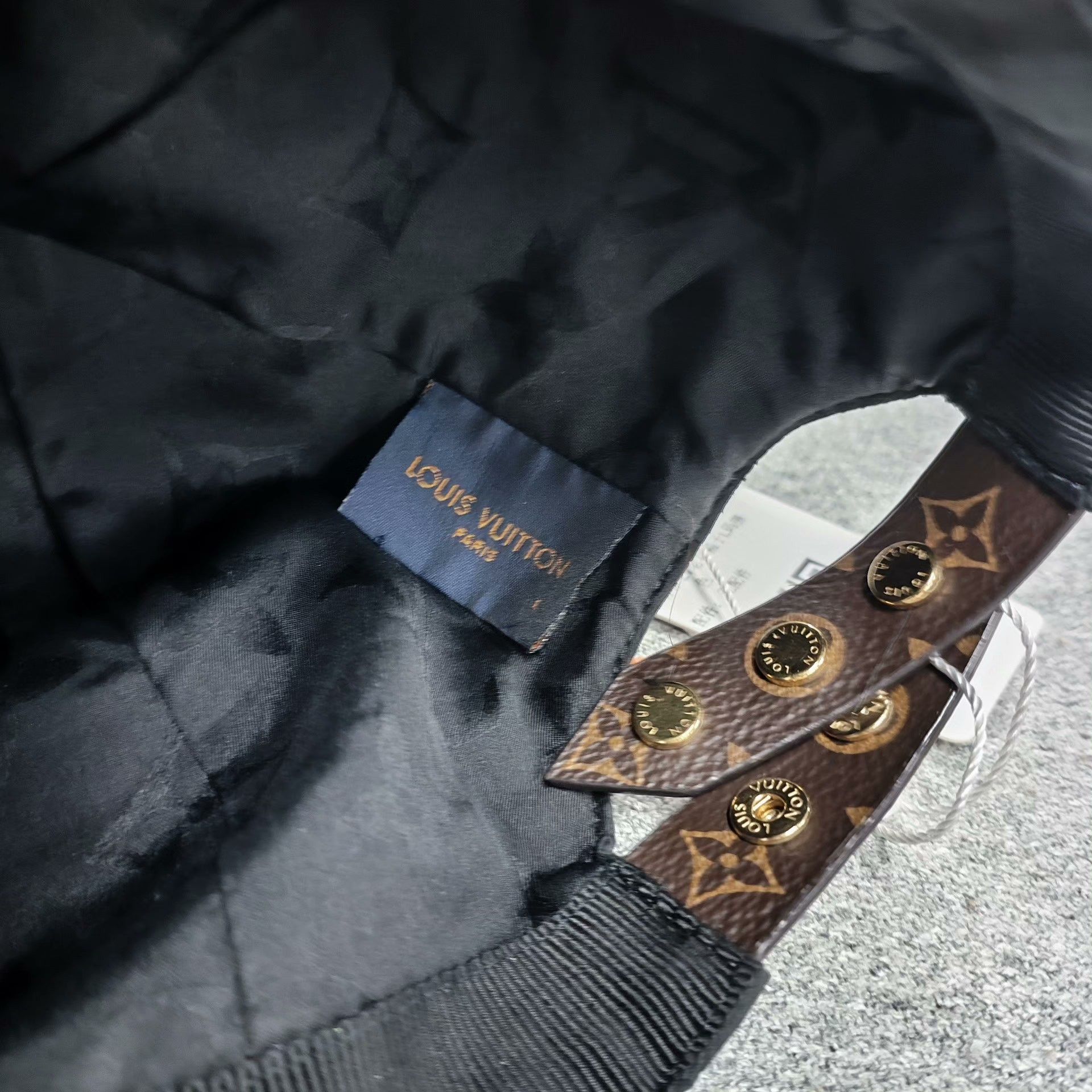 Louis Vuitton Louis Vuitton Multi Hat L Men Size ONE SIZE - 3 Thumbnail