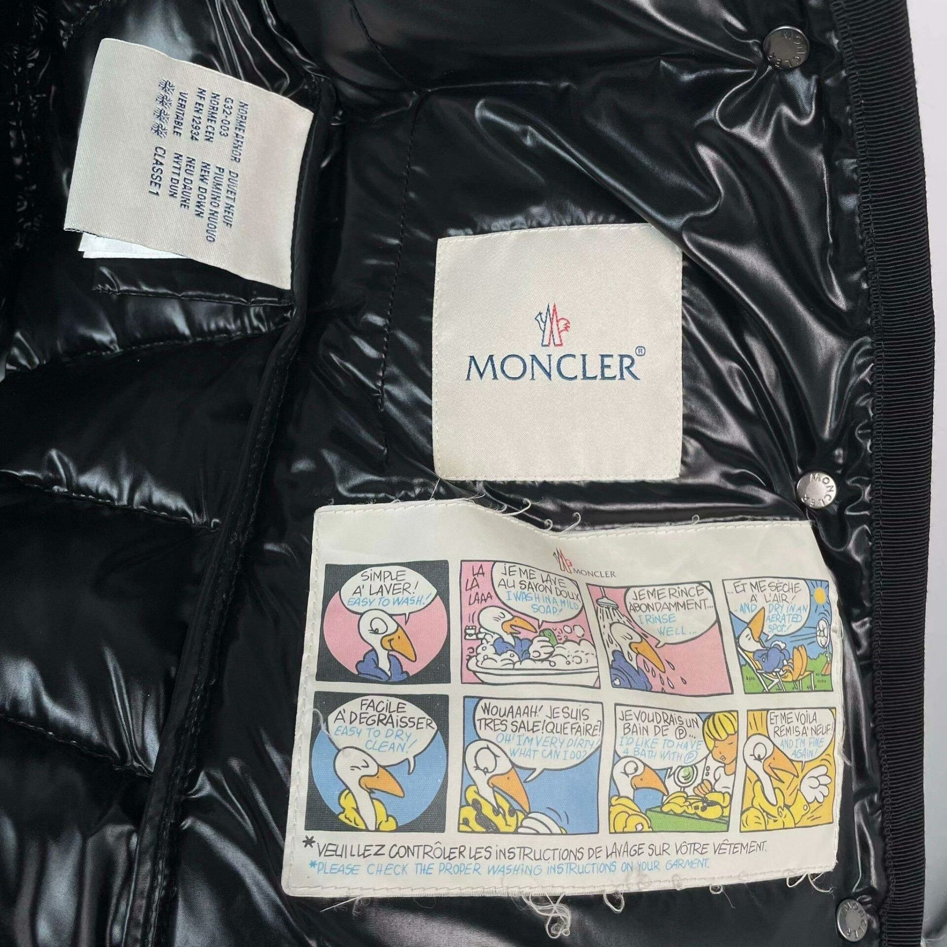 Moncler Moncler Down Black Down Jacket S Women Size S / US 4 / IT 40 - 4 Thumbnail