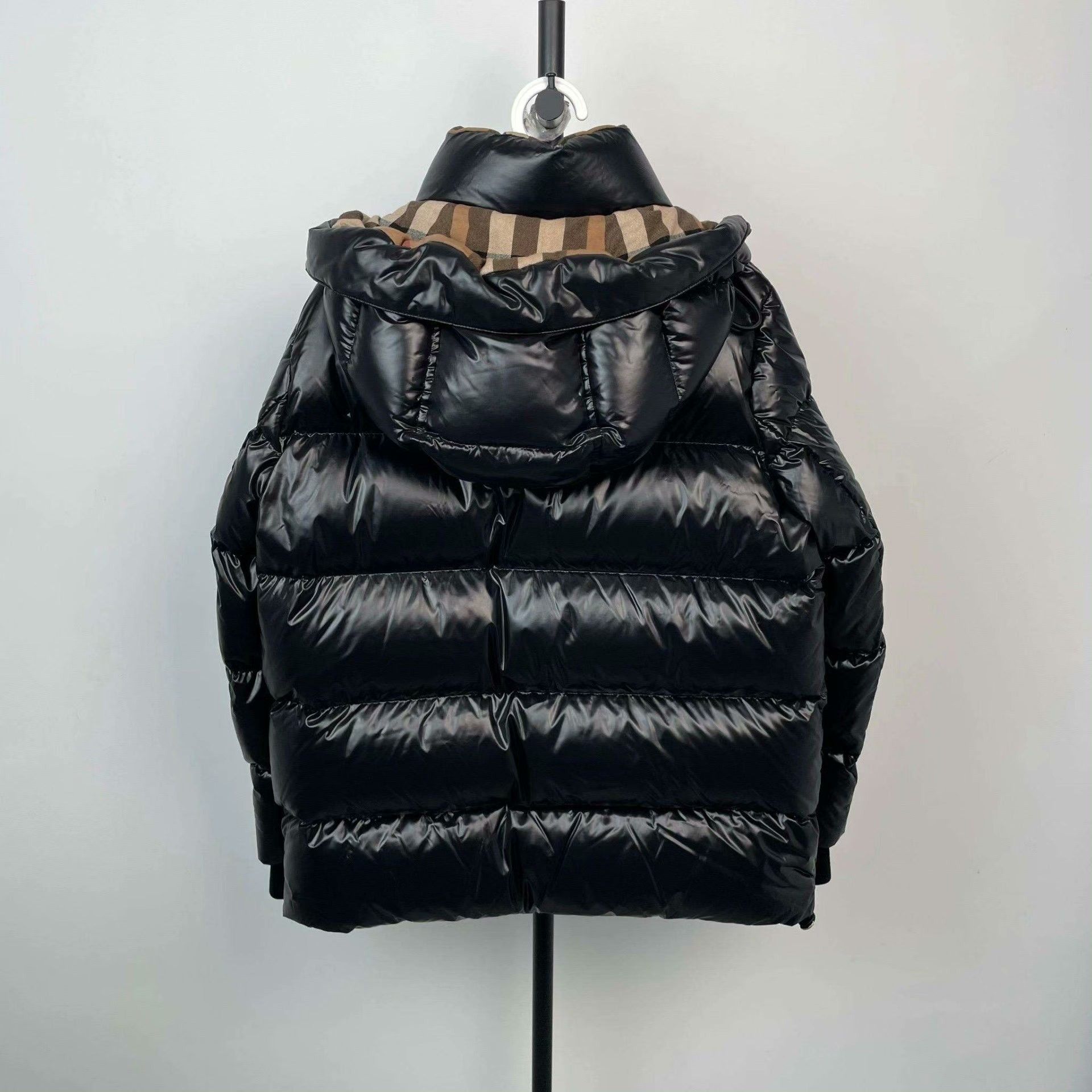Burberry Burberry Down Black Heavy Coat S Men Size US S / EU 44-46 / 1 - 2 Thumbnail