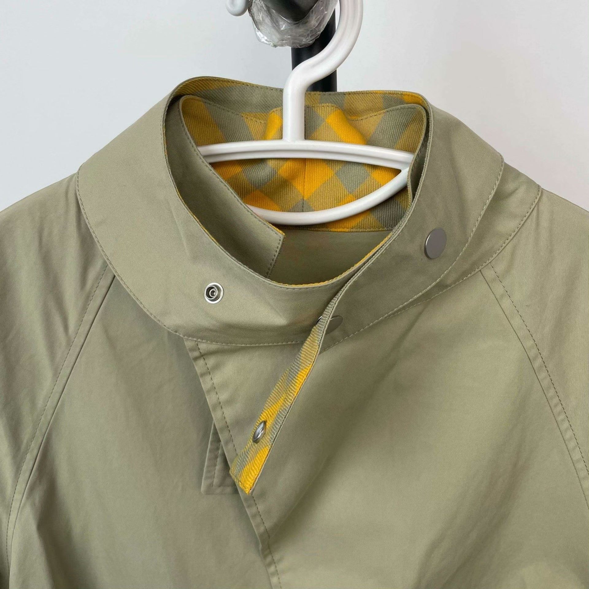 Burberry Burberry Green Button Up 34 Women Size XS / US 0-2 / IT 36-38 - 3 Thumbnail