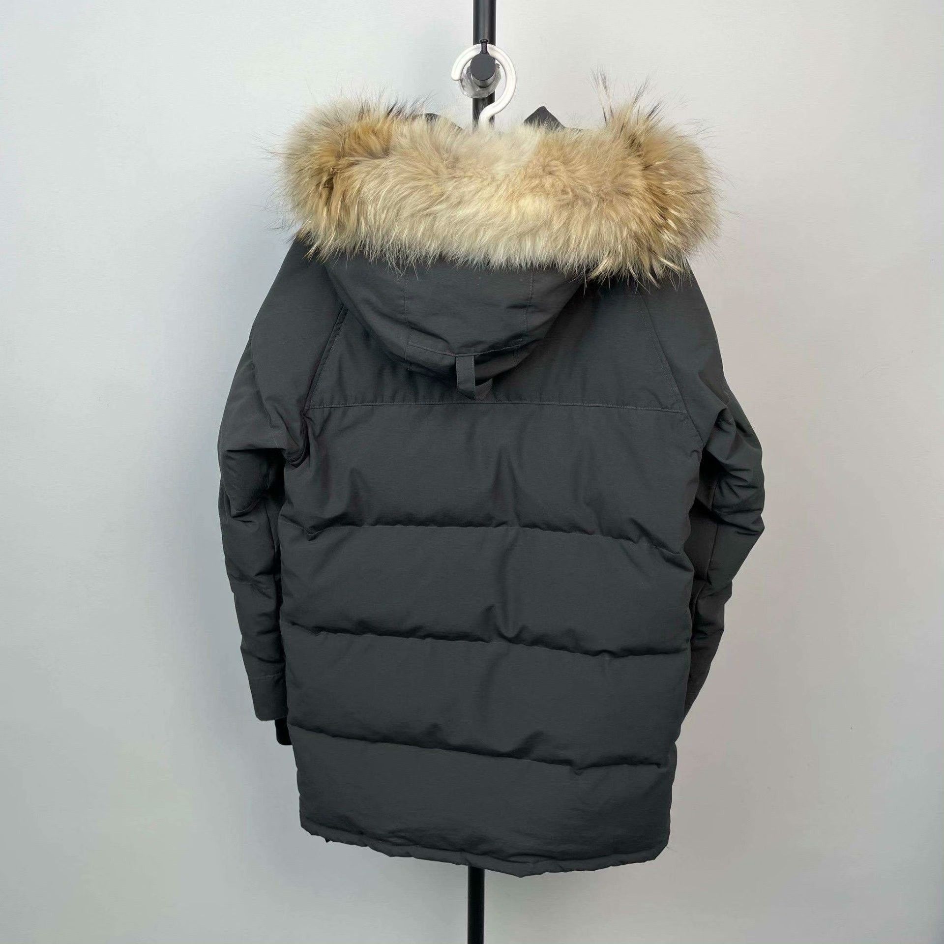 Canada Goose Canada Goose Down Long Gray Heavy Coat S Men Size US S / EU 44-46 / 1 - 2 Thumbnail