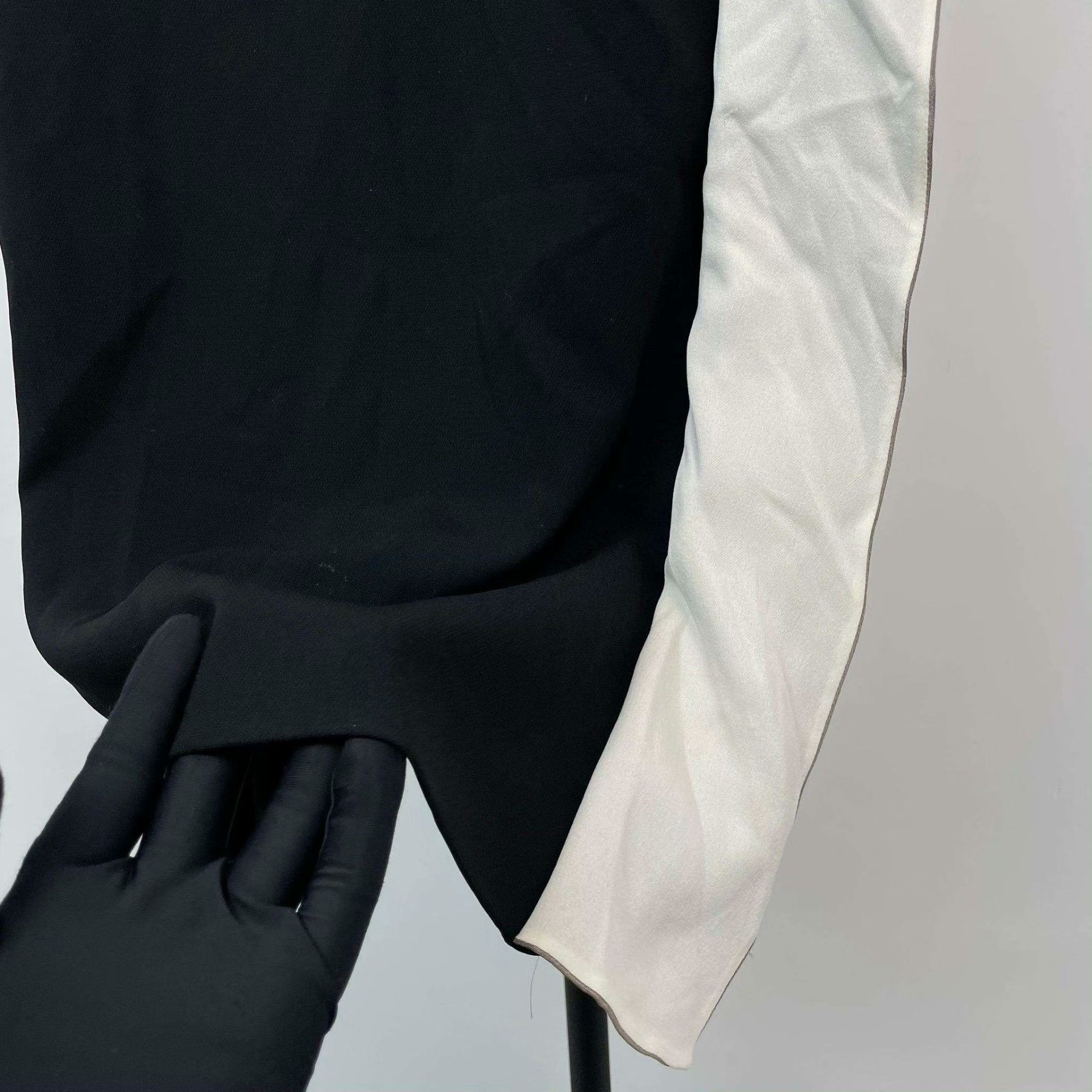 Max Mara Max Mara Black Dress XS Women Size XS / US 0-2 / IT 36-38 - 6 Thumbnail