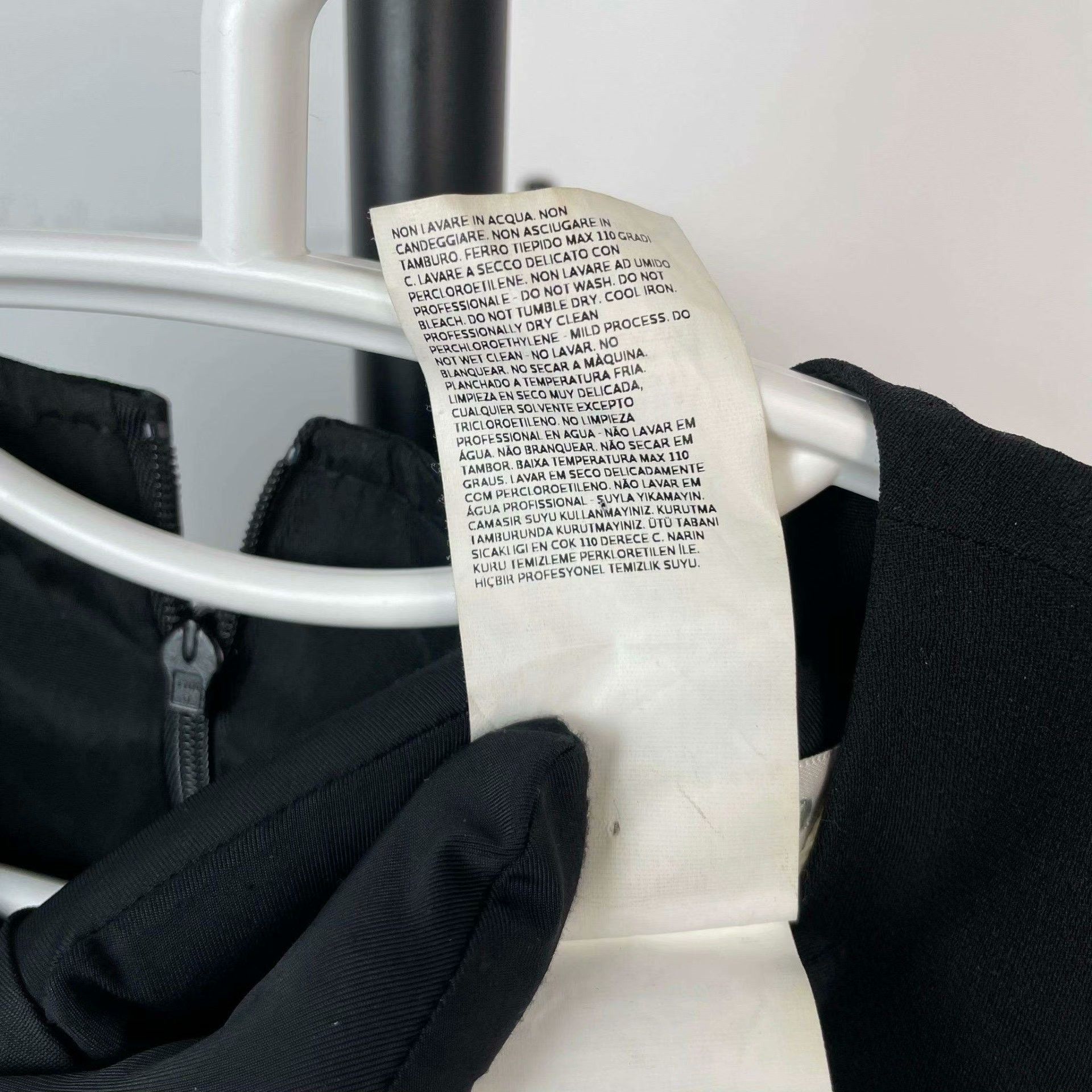 Max Mara Max Mara Black Dress XS Women Size XS / US 0-2 / IT 36-38 - 5 Thumbnail