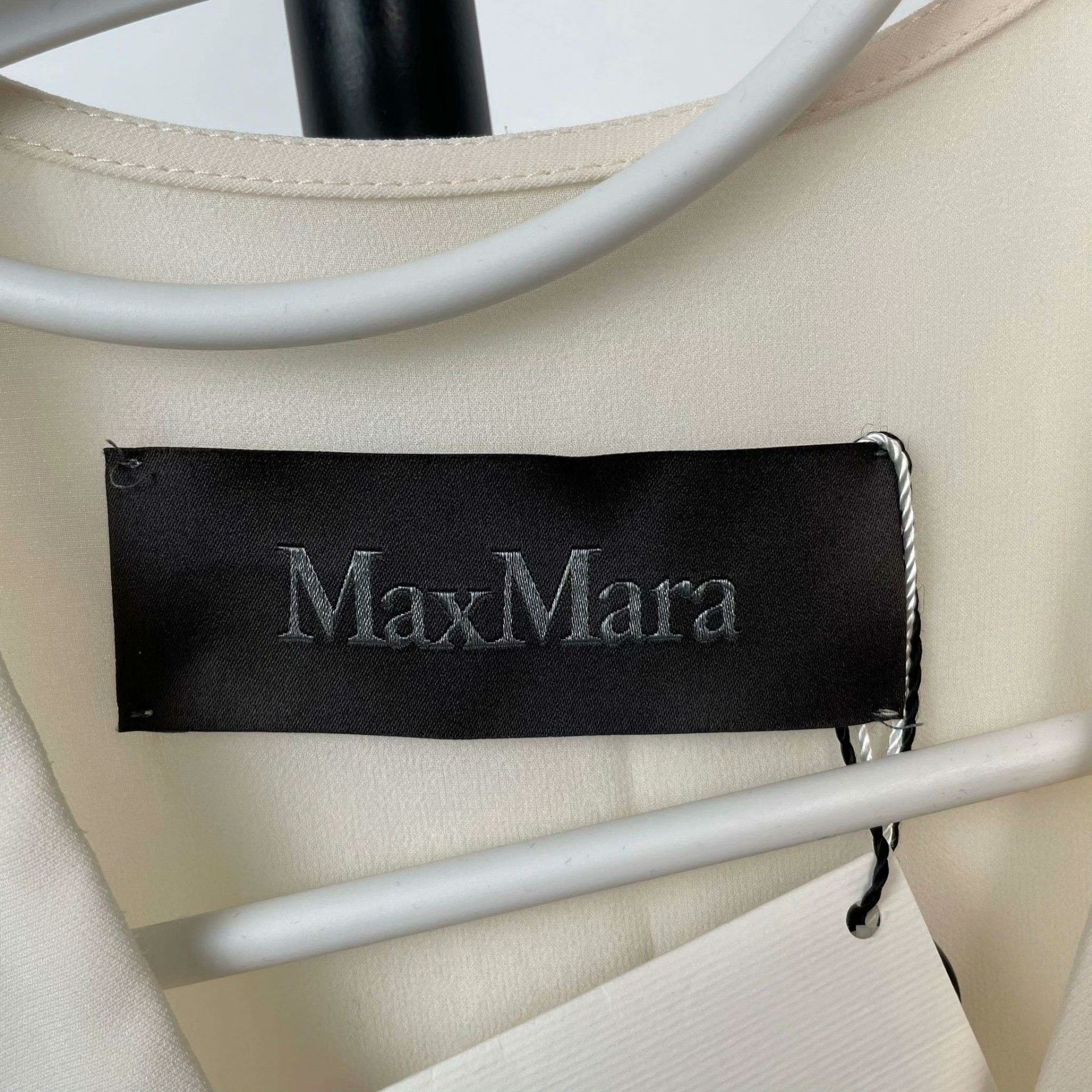Max Mara Max Mara White Hoodie XS Men Size US XS / EU 42 / 0 - 5 Thumbnail