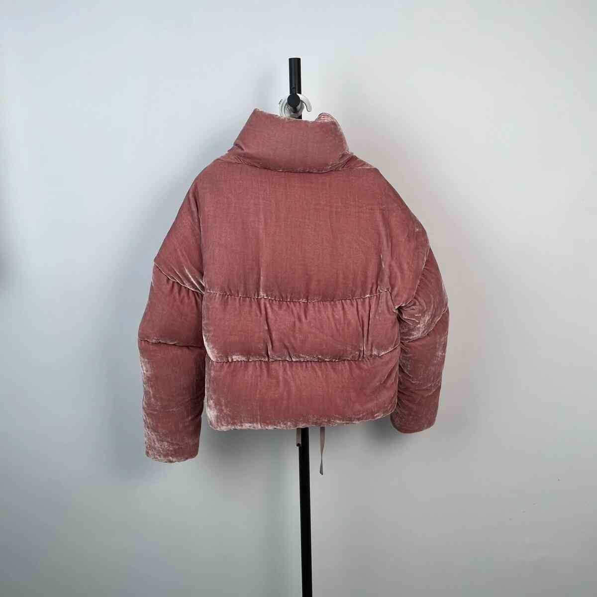Moncler Moncler Velvet Down Pink Down Jacket XS Women Size XS / US 0-2 / IT 36-38 - 2 Thumbnail