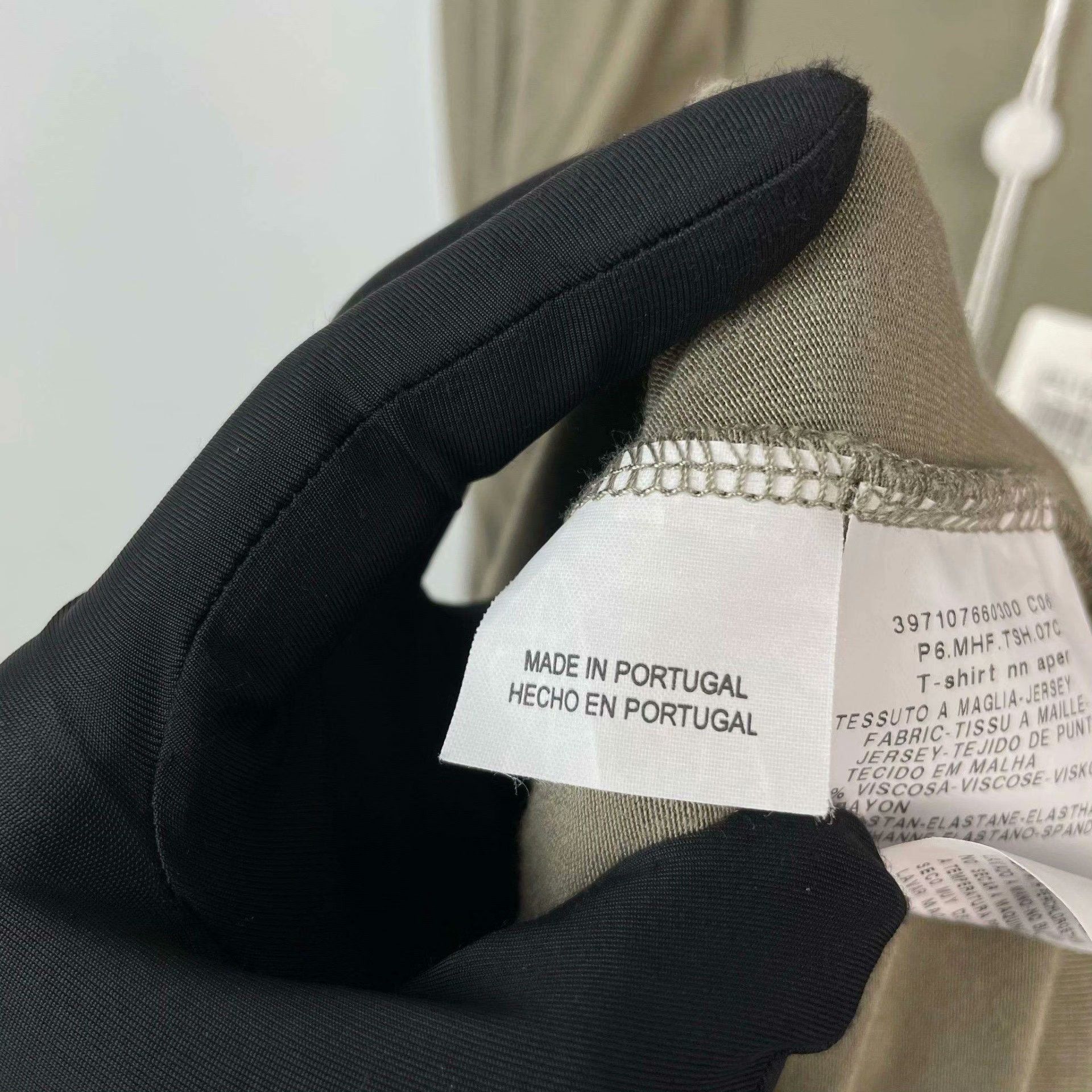 Max Mara Max Mara T-Shirt XS Women Size XS / US 0-2 / IT 36-38 - 6 Thumbnail
