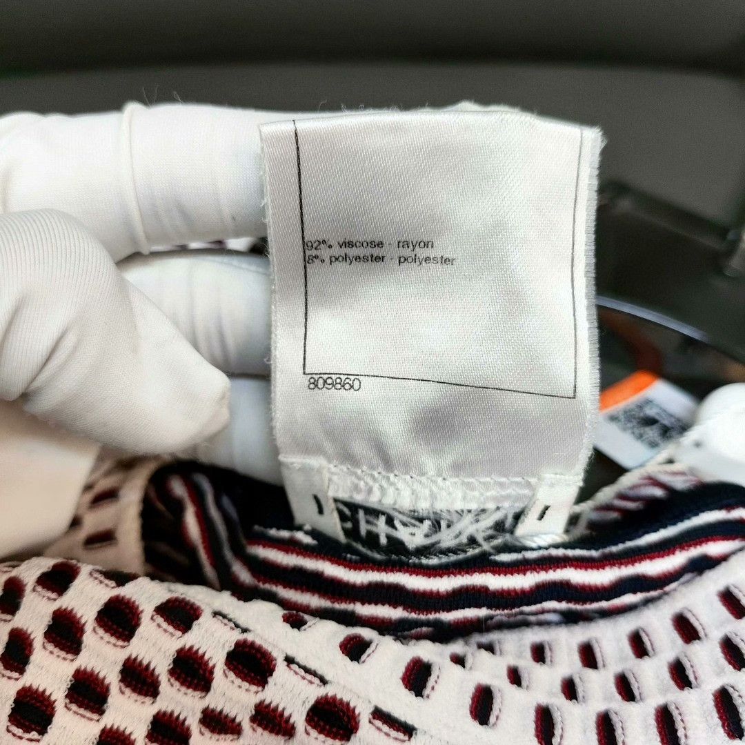 Chanel Chanel Red Button Up 34 Women Size XS / US 0-2 / IT 36-38 - 6 Thumbnail