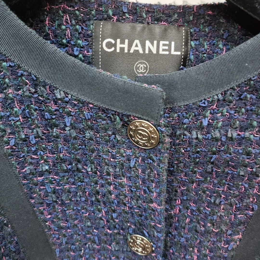 Chanel Chanel Coat 36 Women Size S / US 4 / IT 40 - 3 Thumbnail