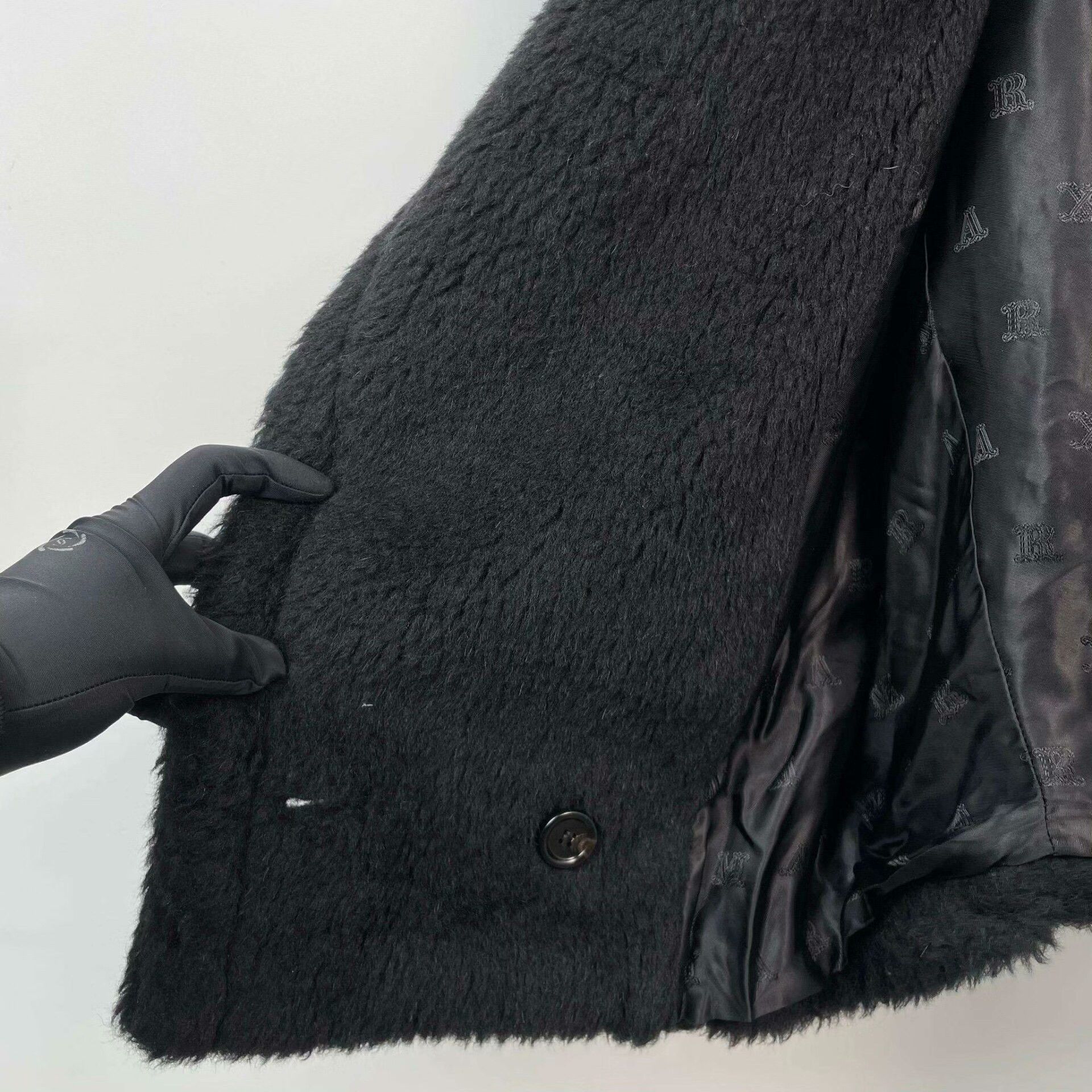 Max Mara Max Mara Cropped Black Coat M Women Size M / US 6-8 / IT 42-44 - 8 Thumbnail