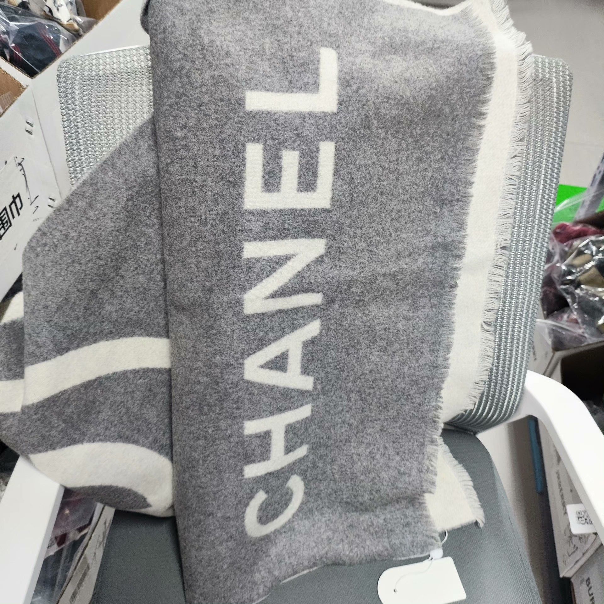 Chanel Chanel Wool Gray Scarf 60 Men Size ONE SIZE - 2 Thumbnail