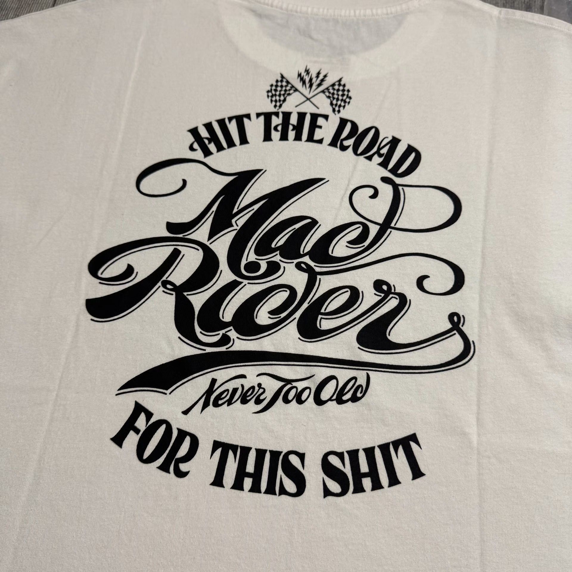 Madness White T-Shirt XL Men Size US XL / EU 56 / 4 - 5 Thumbnail
