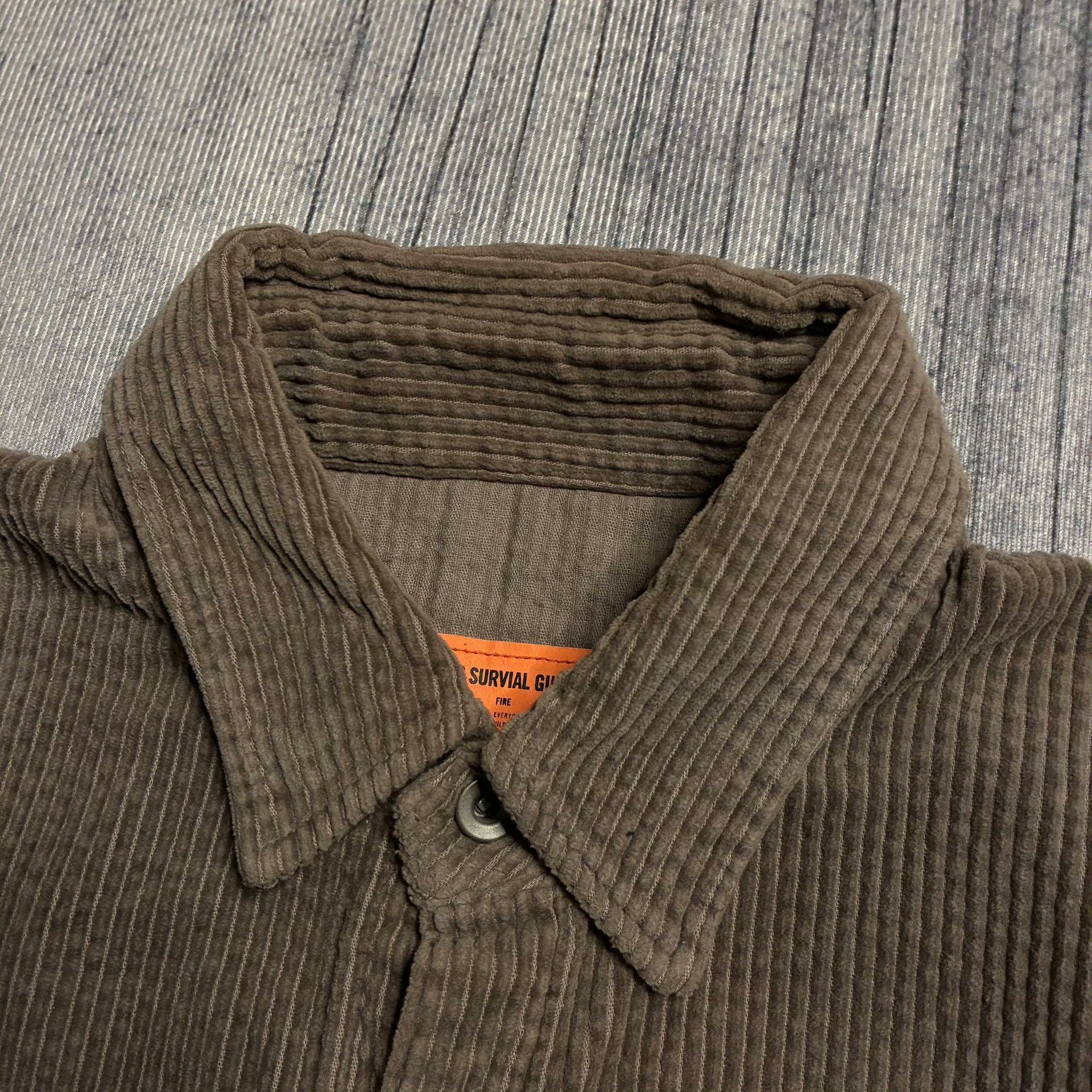 Madness Corduroy Brown Shirt M Men Size US M / EU 48-50 / 2 - 3 Thumbnail