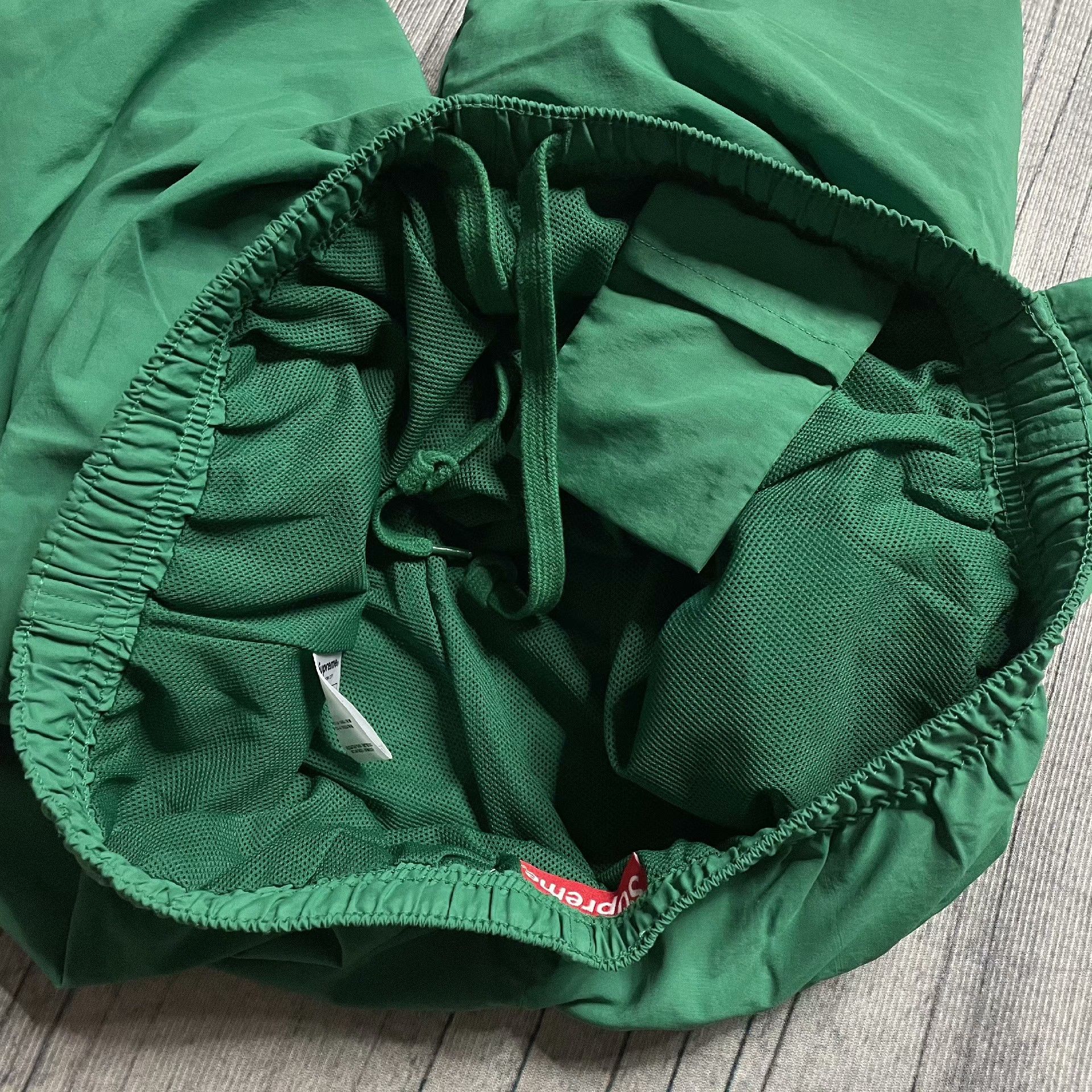 Supreme Supreme Waterproof Multi Sweatpants M Men Size US 32 / EU 48 - 7 Thumbnail
