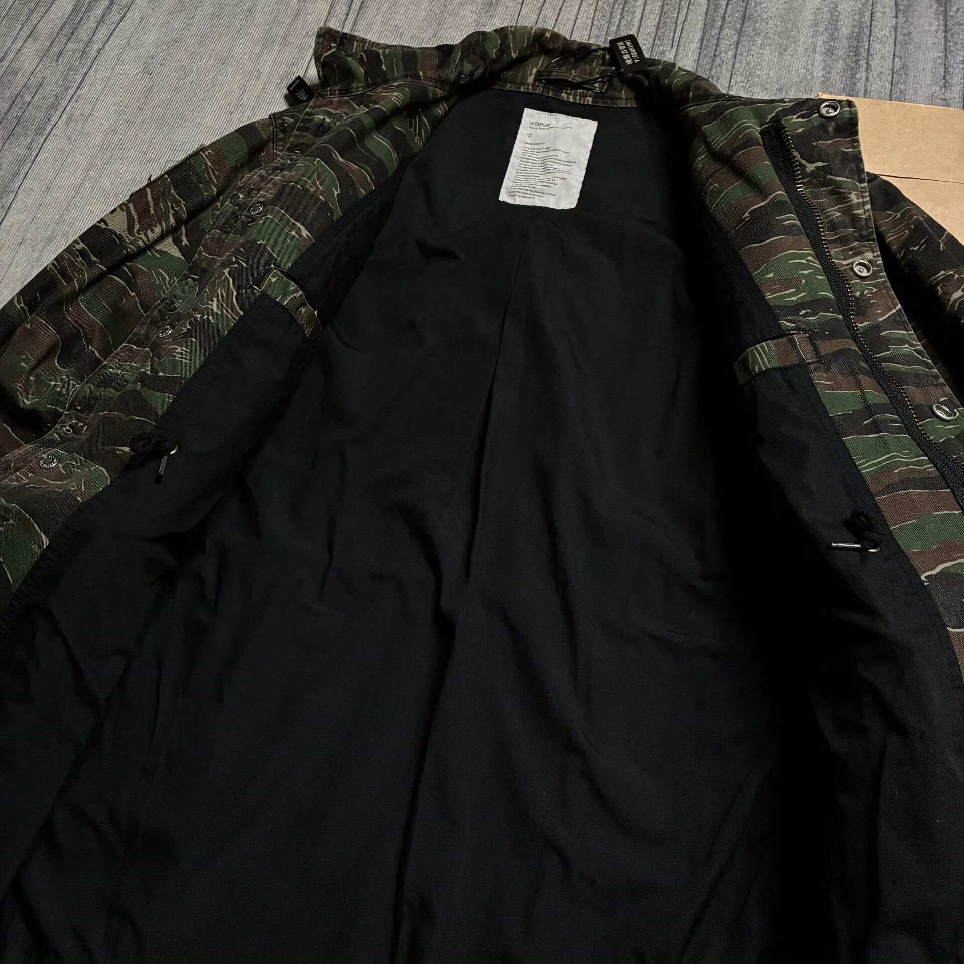 Wtaps Wtaps Black Heavy Coat M Men Size US M / EU 48-50 / 2 - 7 Thumbnail