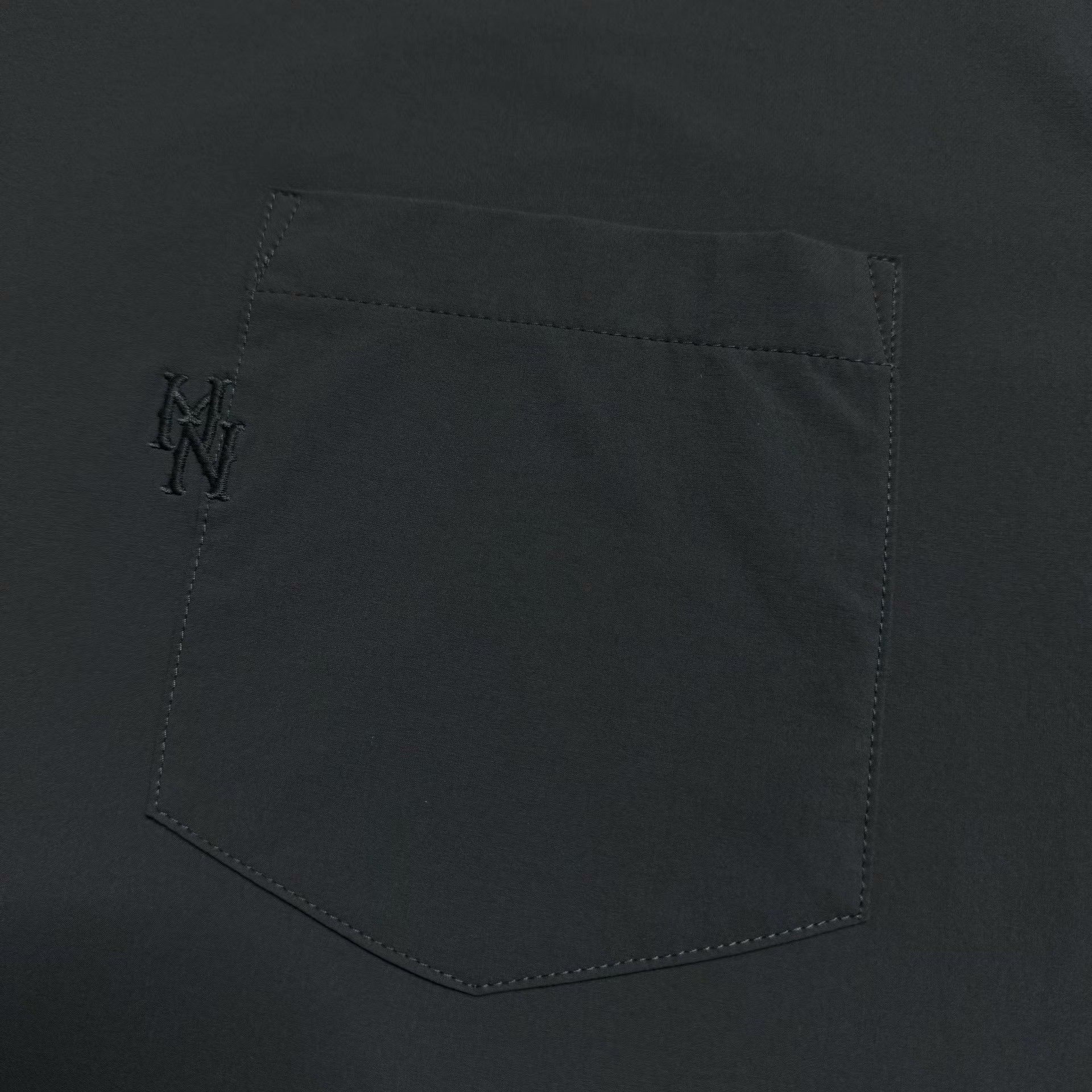 Madness Nylon Gray T-Shirt XS Men Size US XS / EU 42 / 0 - 4 Thumbnail