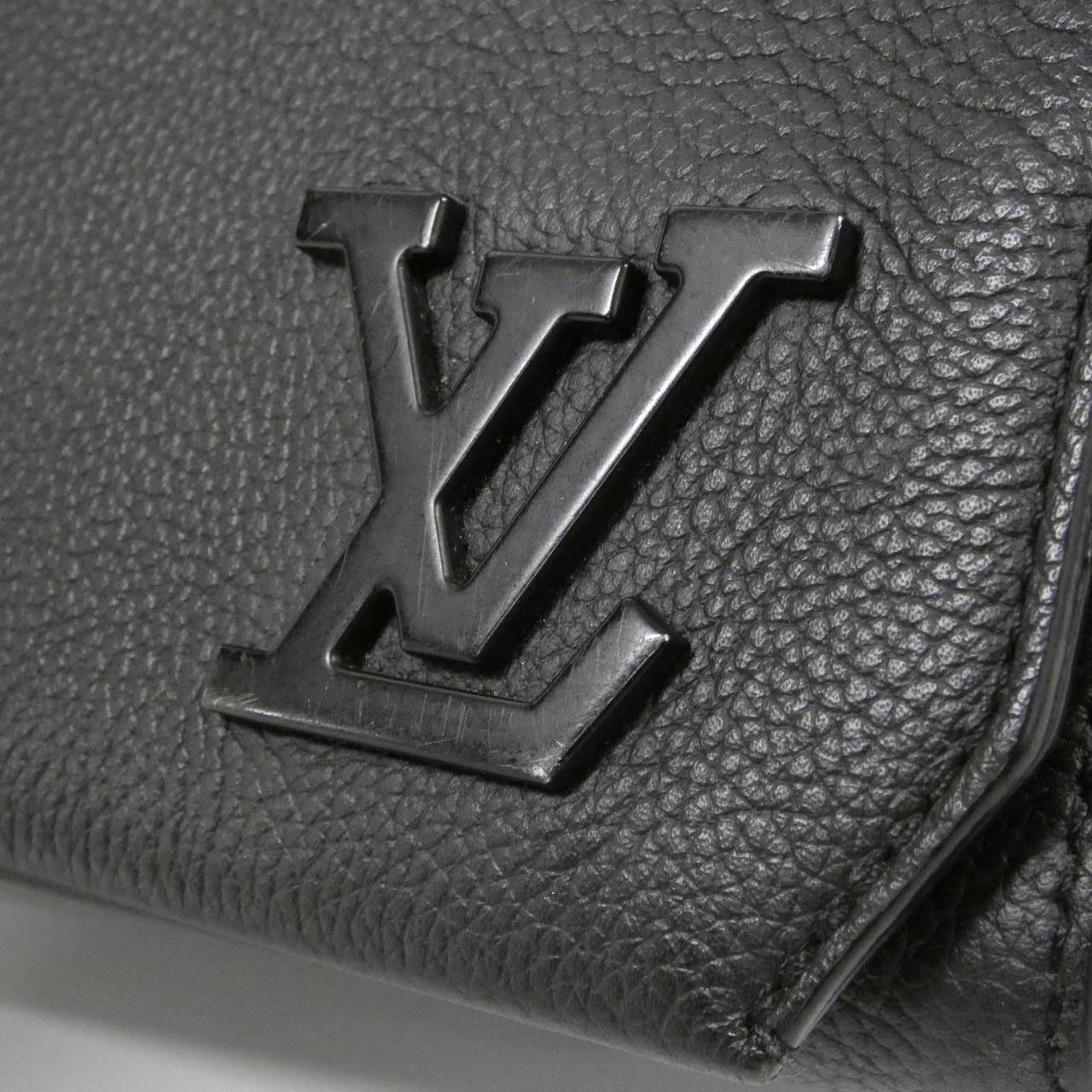 Louis Vuitton Louis Vuitton Louis Vuitton LV Aerogram Takeoff Messenger Calf Shoulder Bag Leather Shoulder Bag M57080 DUTY FREE for USA Size ONE SIZE - 4 Thumbnail