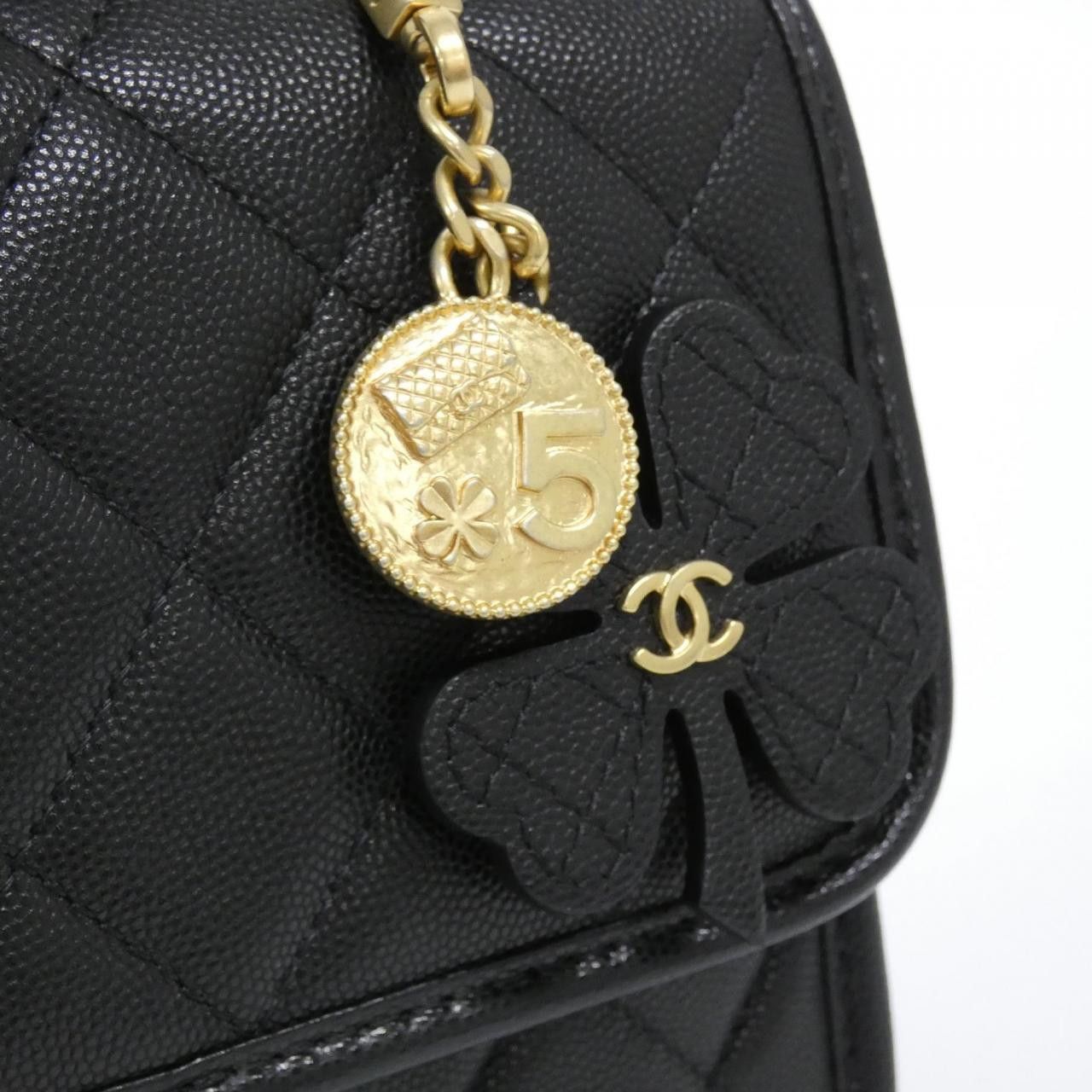 Chanel Chanel Chanel Caviar Skin Shoulder Bag Leather Crossbody Bag AS3653 DUTY FREE for USA Size ONE SIZE - 4 Thumbnail