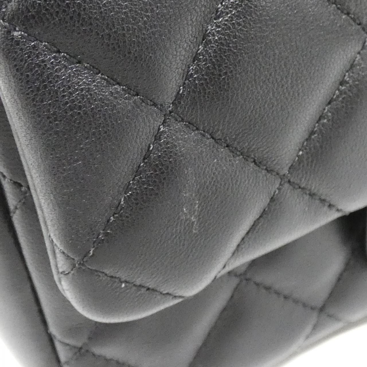 Chanel Chanel Chanel Lambskin Pearl Shoulder Bag Leather Crossbody Bag AS4385 DUTY FREE for USA Size ONE SIZE - 5 Thumbnail