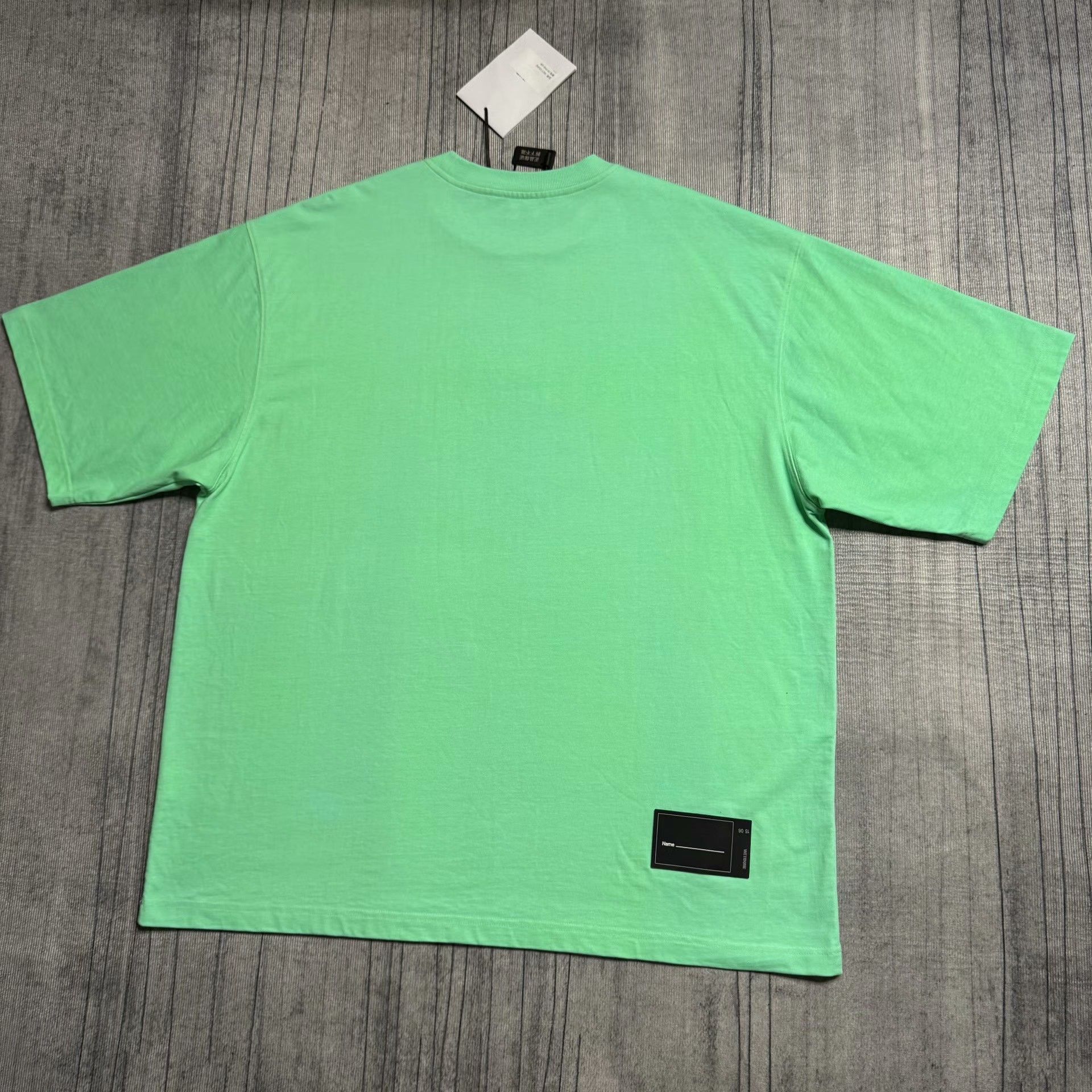WE11DONE Glow Oversized Green T-Shirt L Men Size US L / EU 52-54 / 3 - 2 Thumbnail