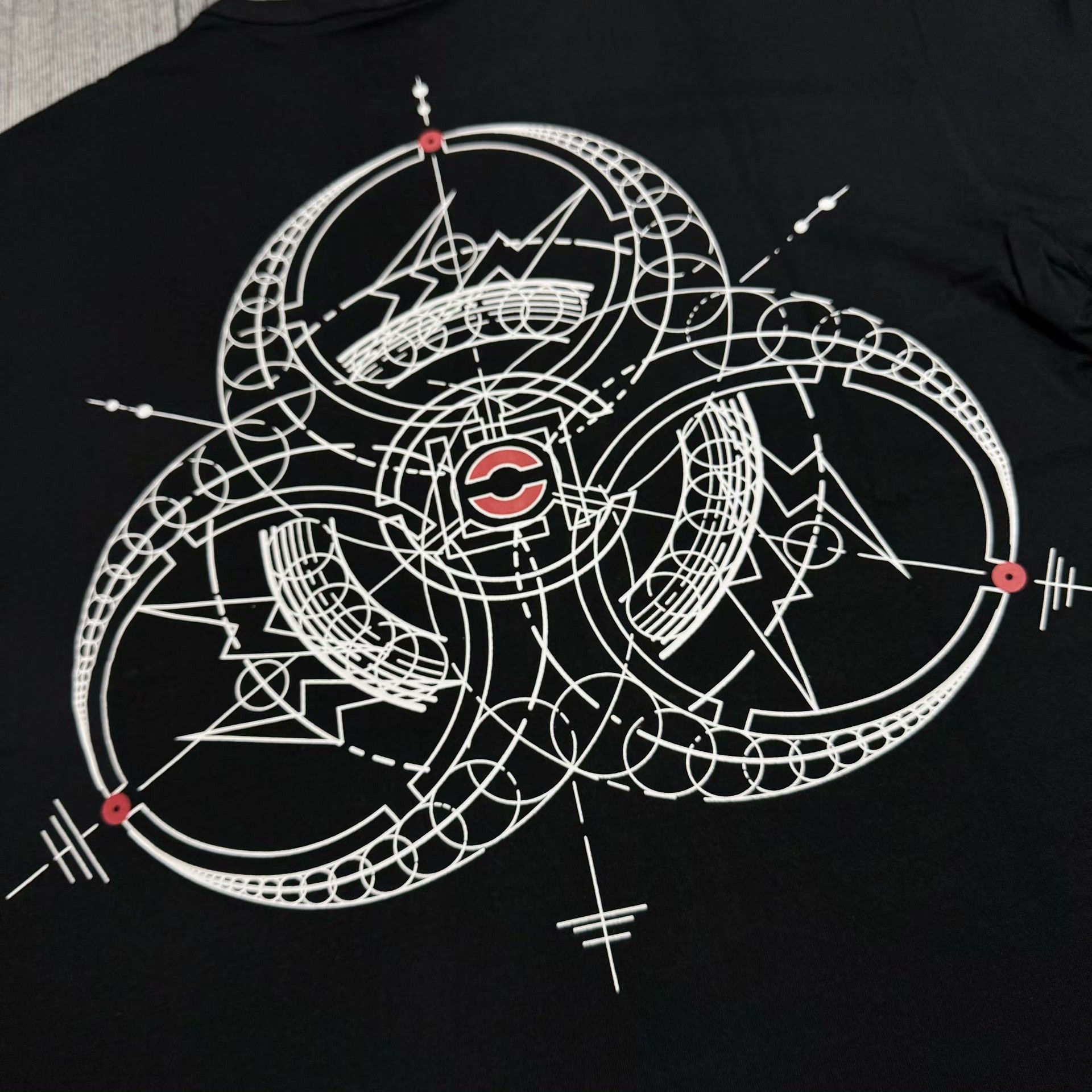 Maison MIHARA YASUHIRO Maison MIHARA YASUHIRO Multi T-Shirt L Men Size US L / EU 52-54 / 3 - 5 Thumbnail