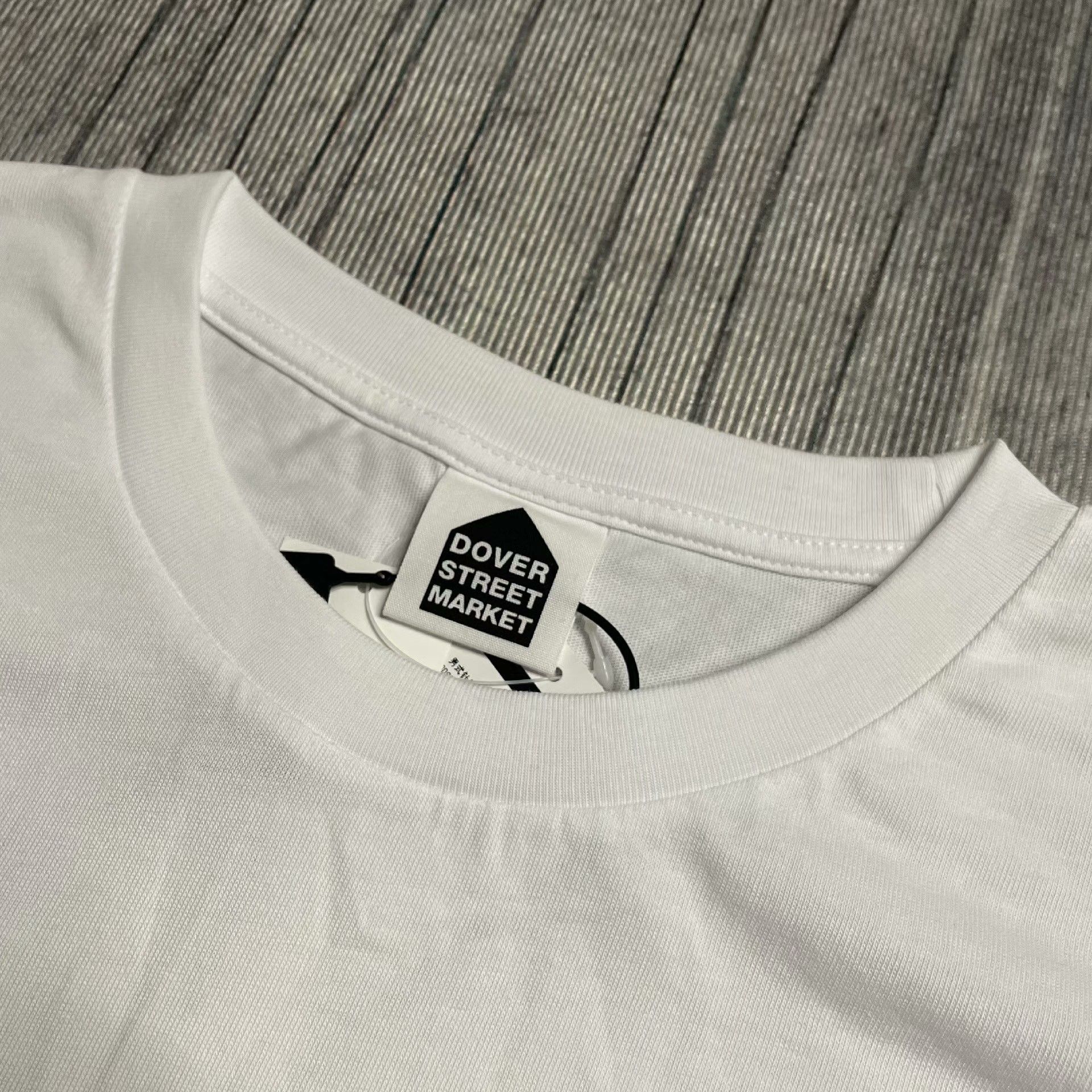 Maison MIHARA YASUHIRO Maison MIHARA YASUHIRO Yellow T-Shirt XL Men Size US XL / EU 56 / 4 - 3 Thumbnail