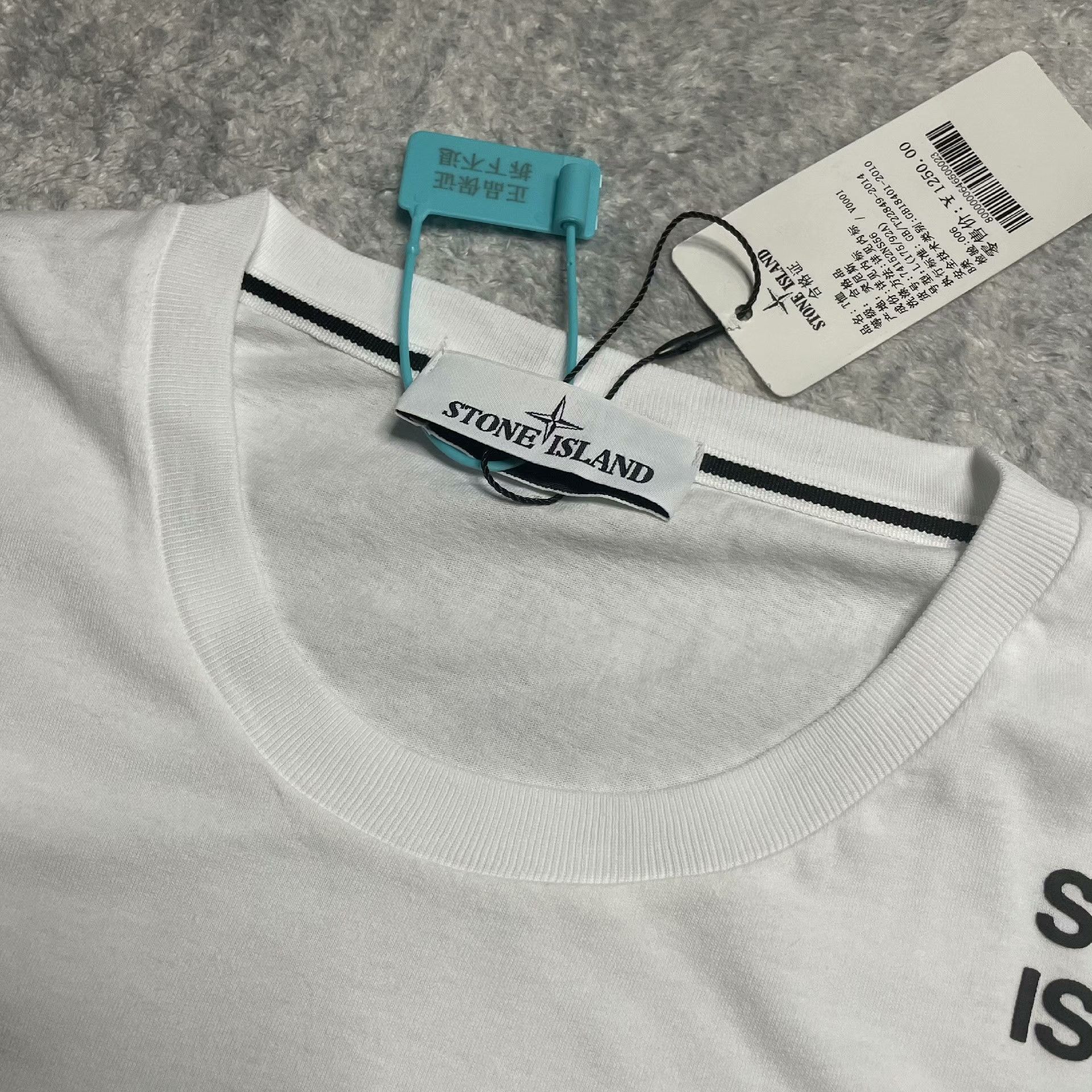Stone Island Stone Island Printed White T-Shirt L Men Size US L / EU 52-54 / 3 - 3 Thumbnail
