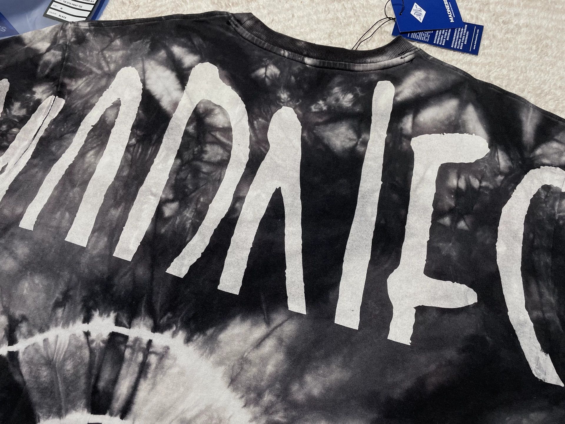 Madness Tie-Dye Multi T-Shirt M Men Size US M / EU 48-50 / 2 - 3 Thumbnail