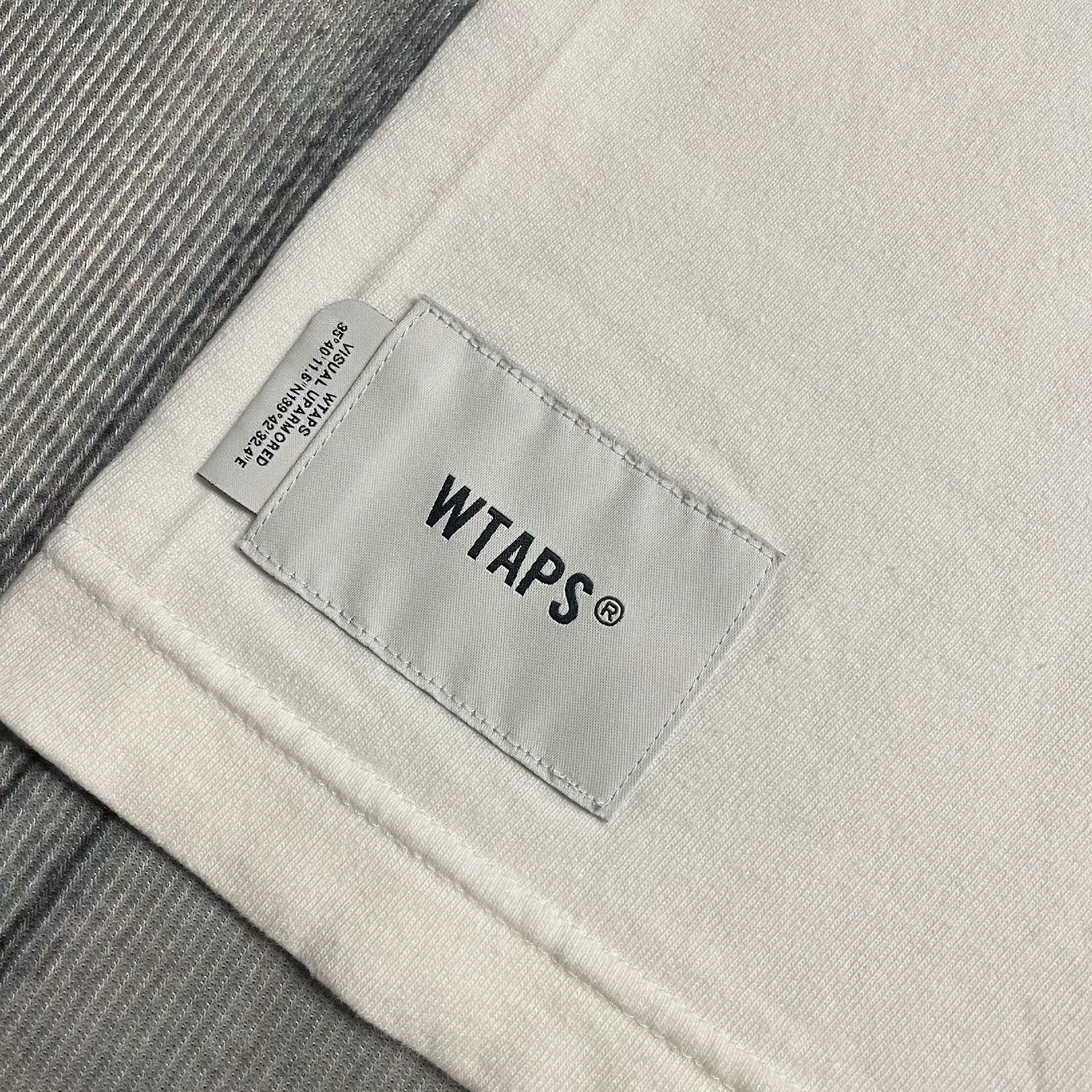 Wtaps Wtaps White T-Shirt L Men Size US L / EU 52-54 / 3 - 5 Thumbnail