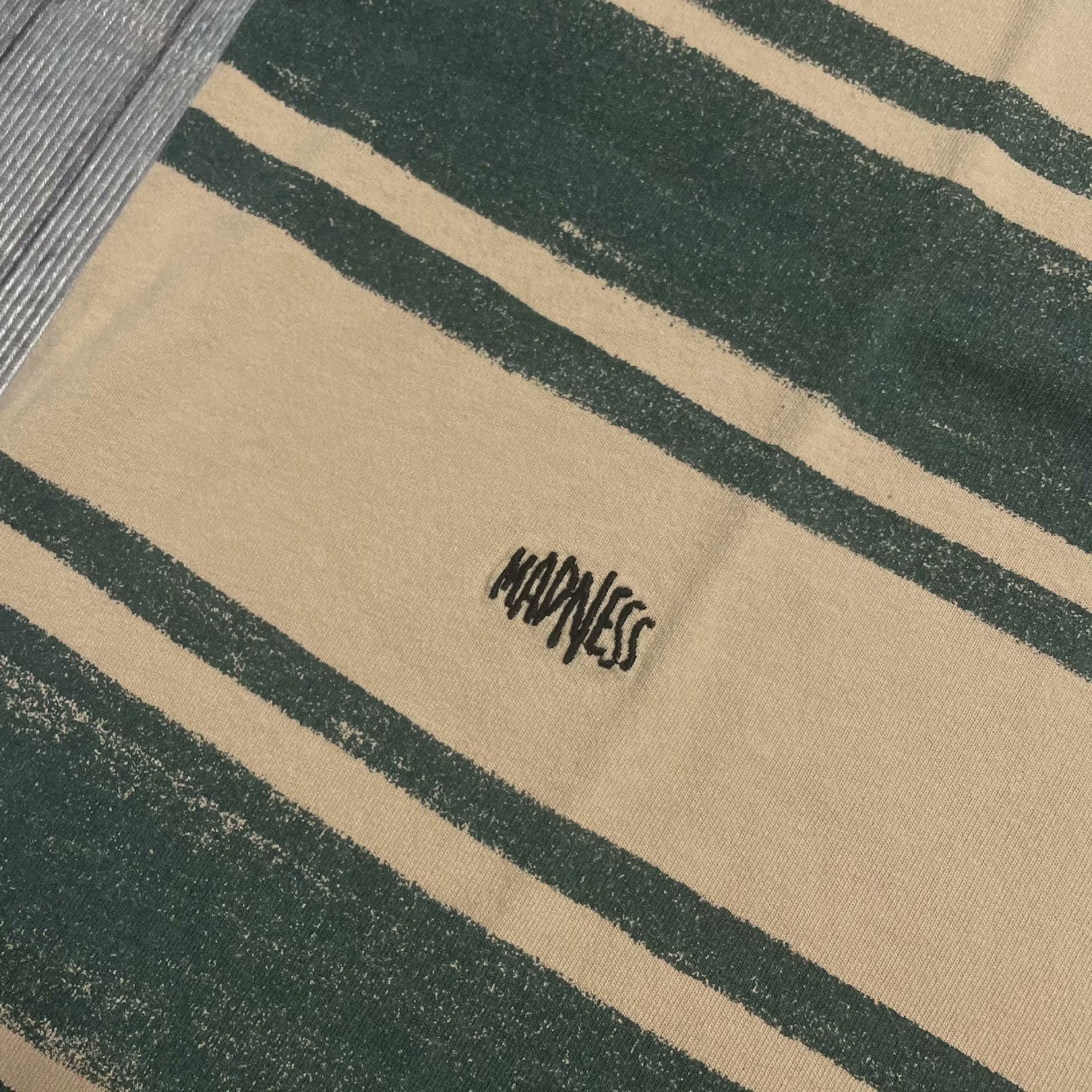 Madness Striped Beige T-Shirt M Men Size US M / EU 48-50 / 2 - 5 Thumbnail