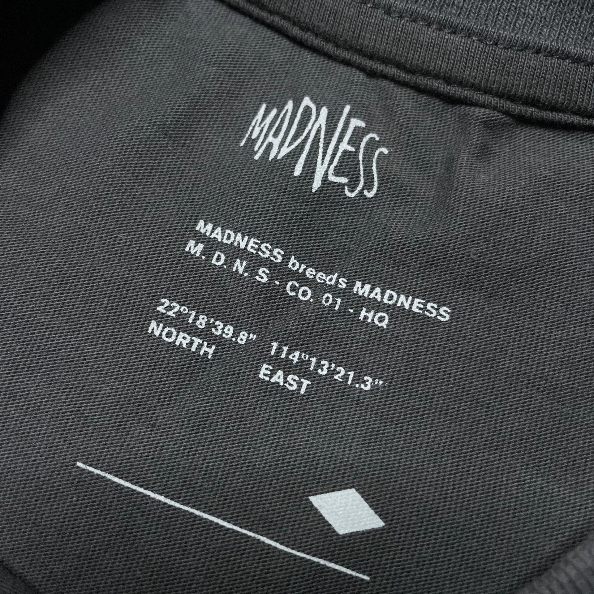 Madness Oversized Multi T-Shirt XS Men Size US XS / EU 42 / 0 - 7 Thumbnail