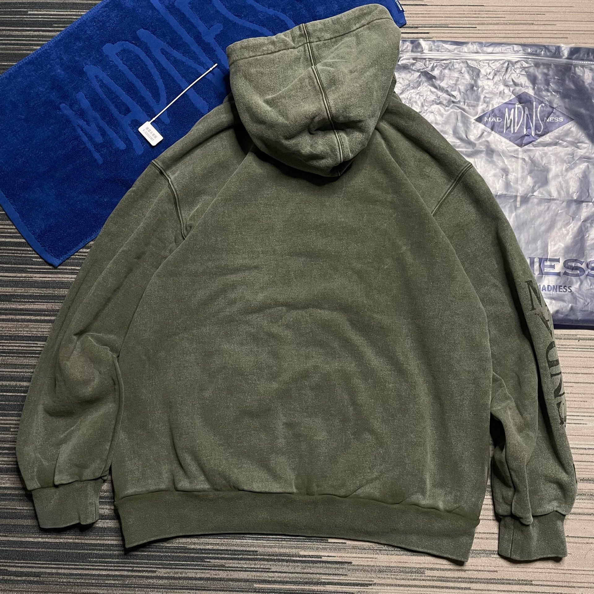 Madness Washed Multi Hoodie L Men Size US L / EU 52-54 / 3 - 2 Thumbnail