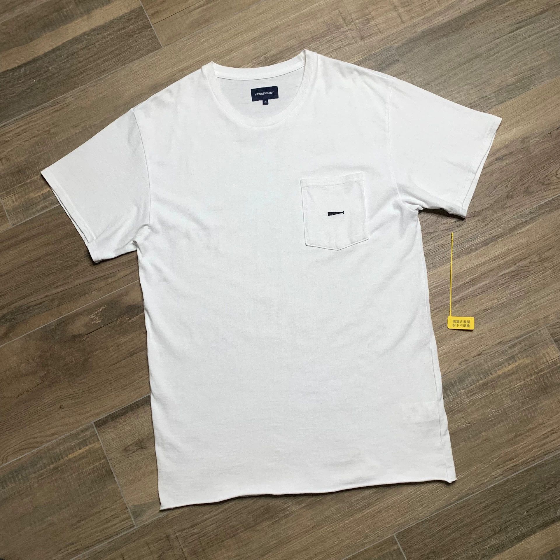 Descendant Comme des Garçons White T-Shirt S Men Size US S / EU 44-46 / 1 - 8 Thumbnail