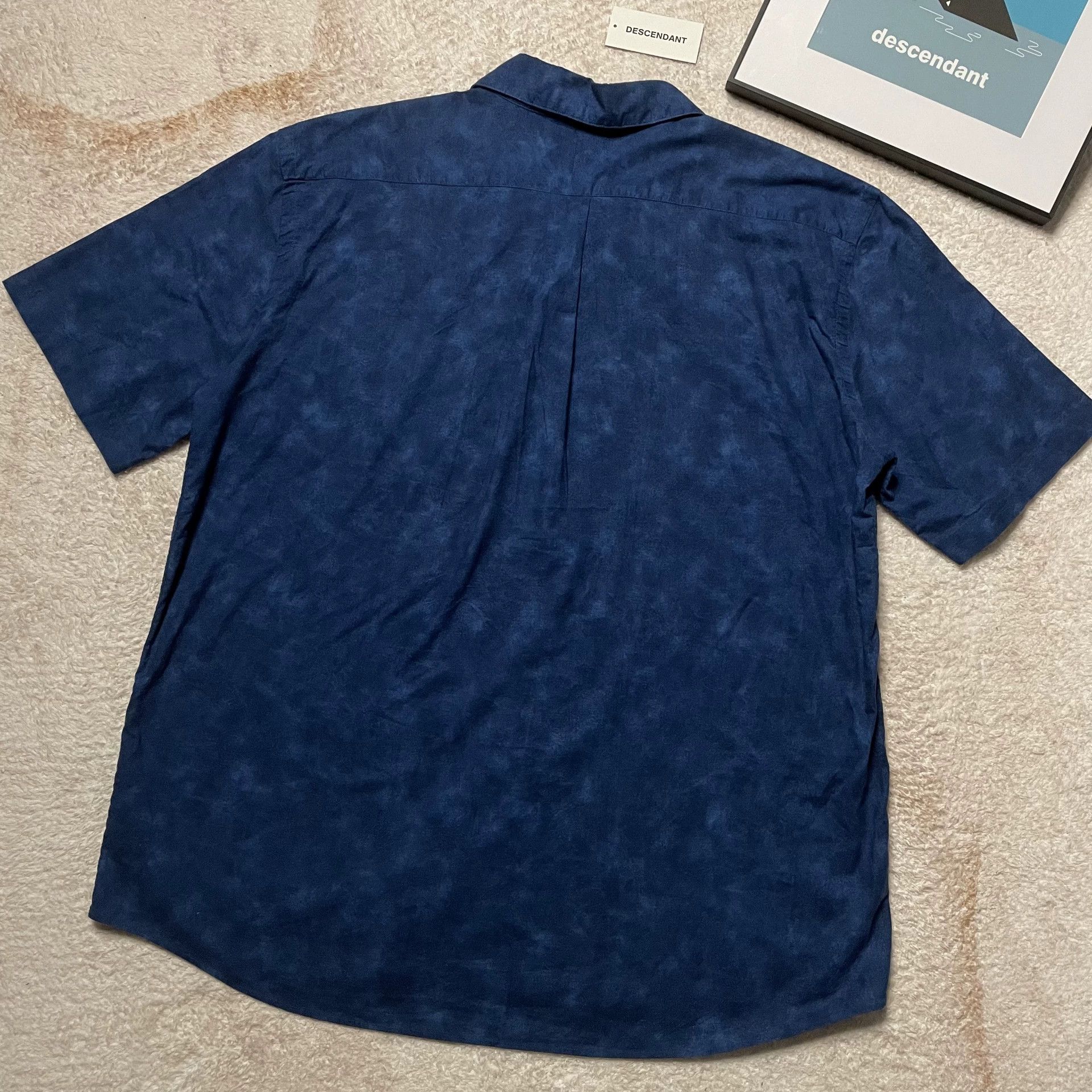 Descendant Multi Shirt L Men Size US L / EU 52-54 / 3 - 2 Thumbnail