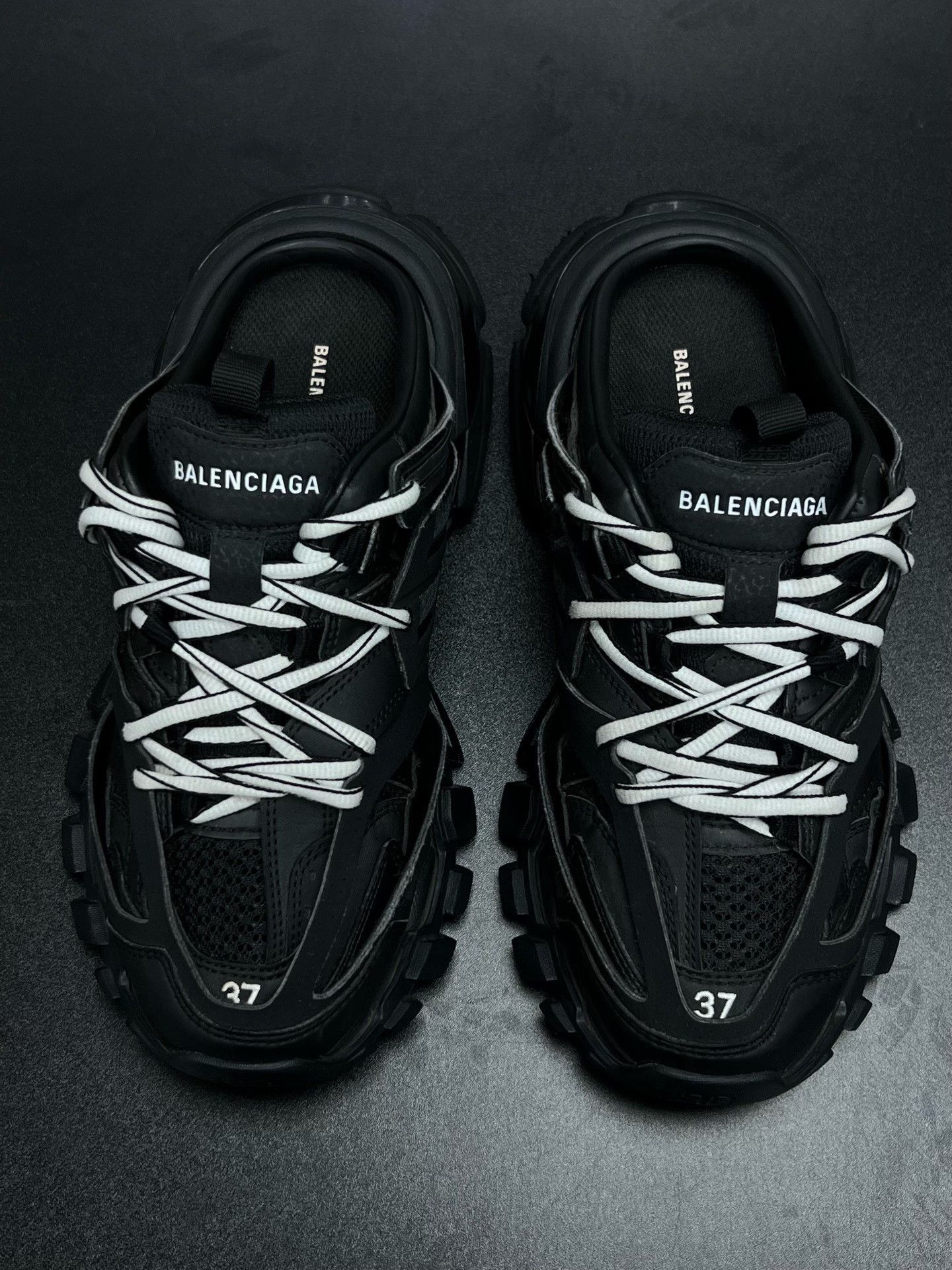 Balenciaga Balenciaga Black Designer Casual Size US S / EU 44-46 / 1 - 3 Thumbnail
