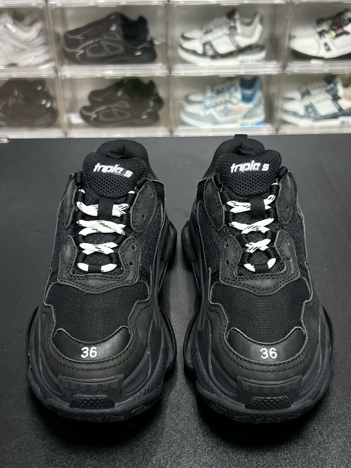 Balenciaga Balenciaga Black Designer Casual Size US S / EU 44-46 / 1 - 2 Thumbnail